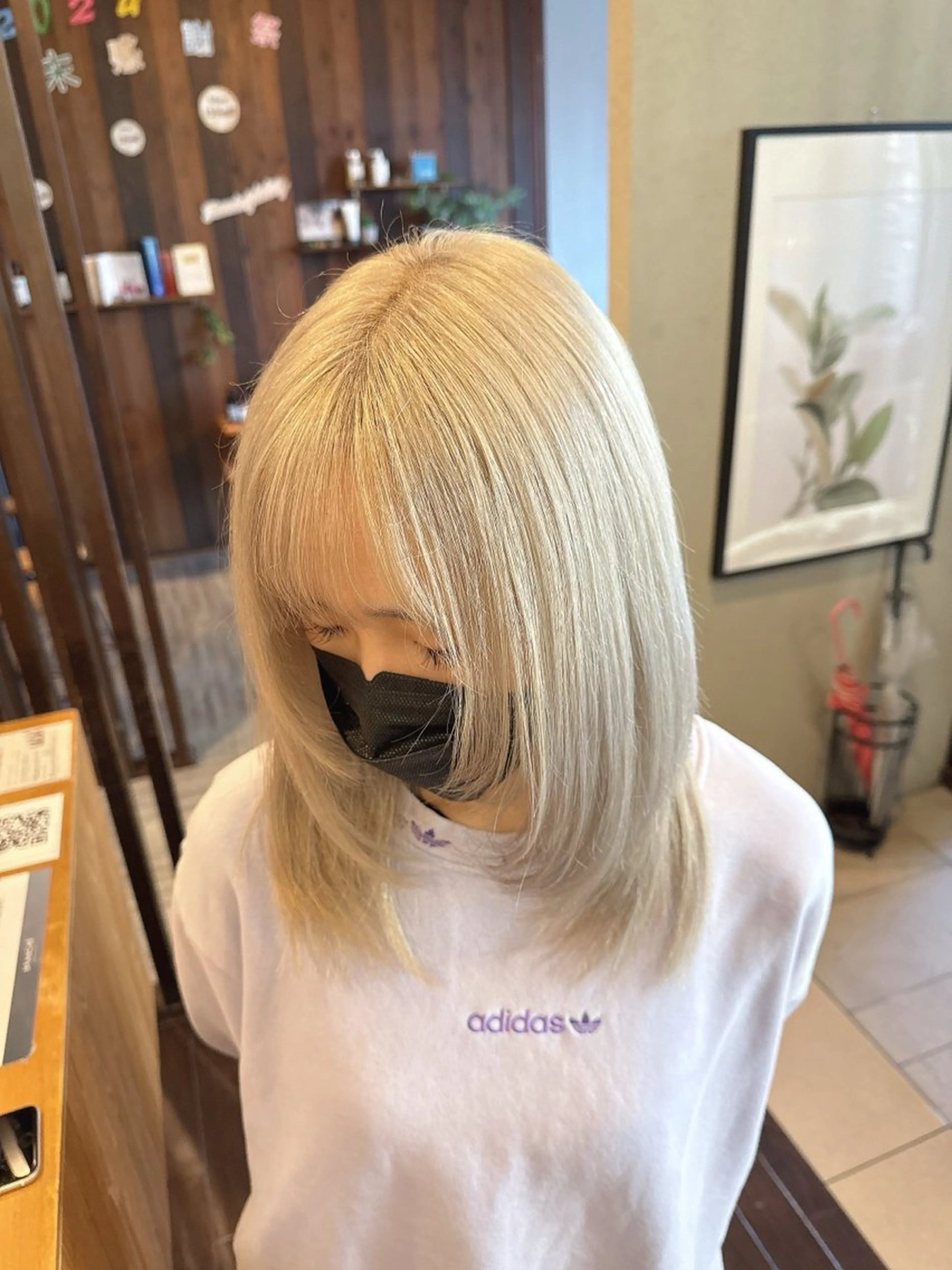 セミロング ヘアカラー 具志 正太のヘアスタイル