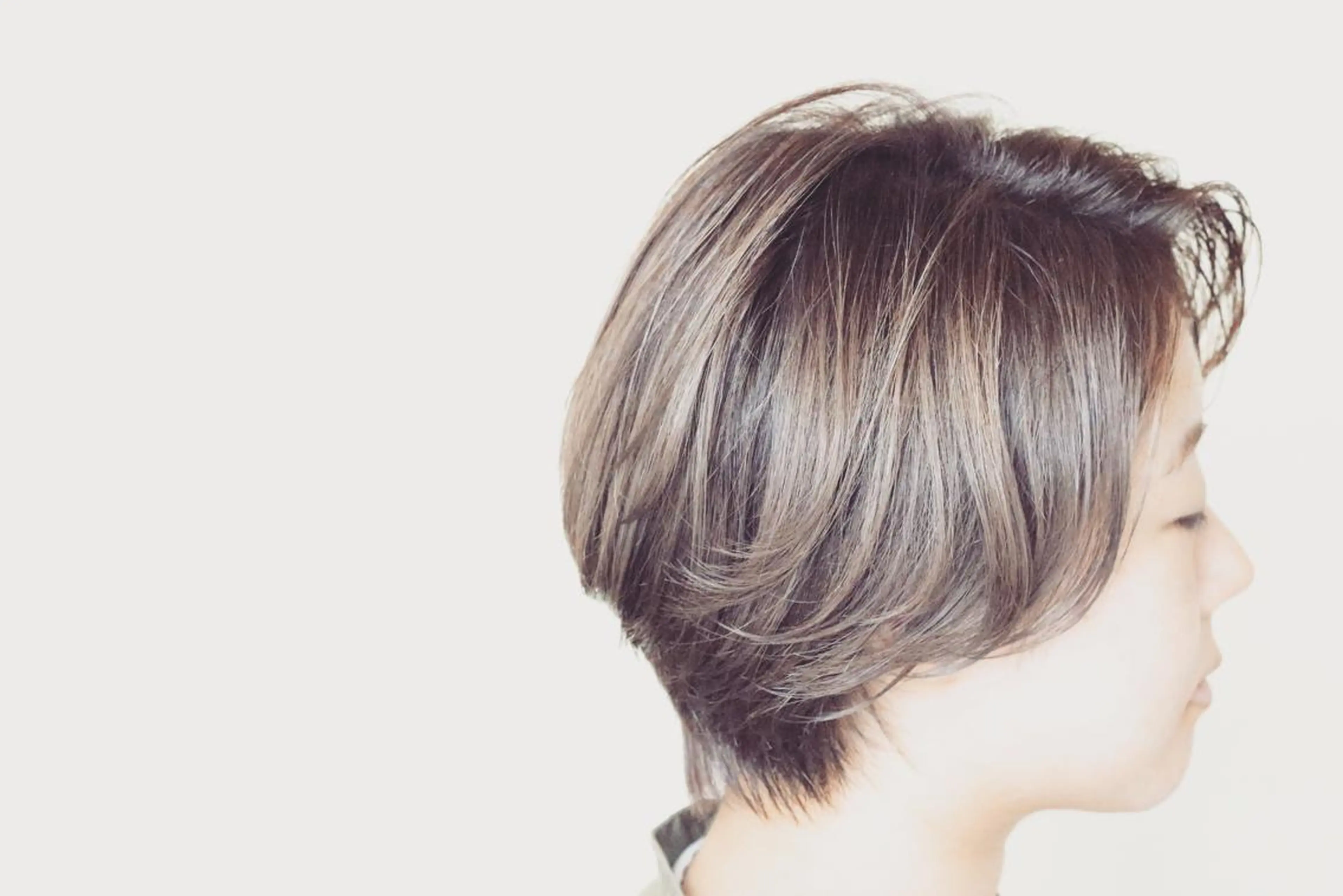 ショート カラー ☕️ベージュカラー 内藤光哉☕️のヘアスタイル