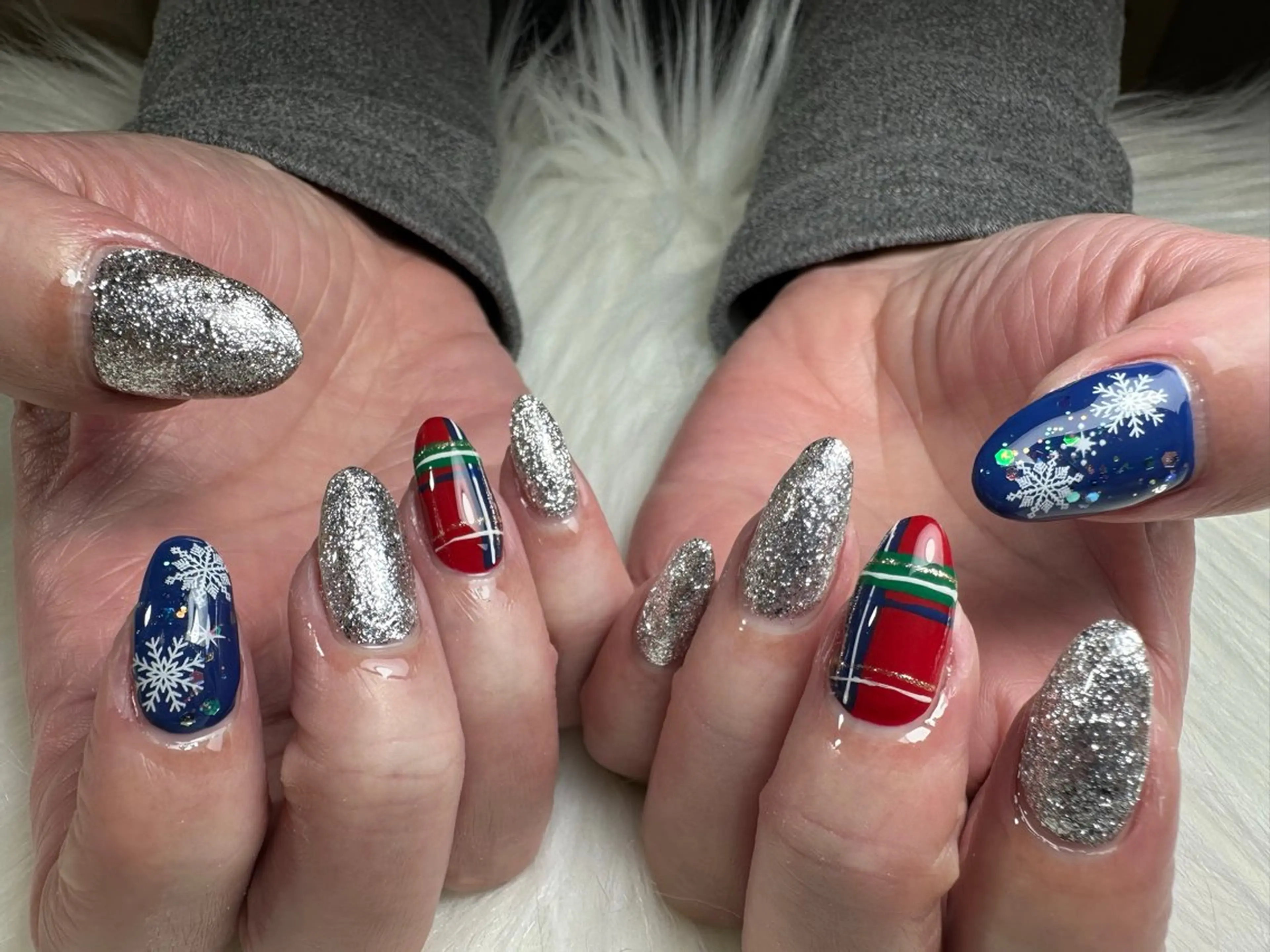 ネイル ハンドネイル 松山 美由紀のネイルデザイン