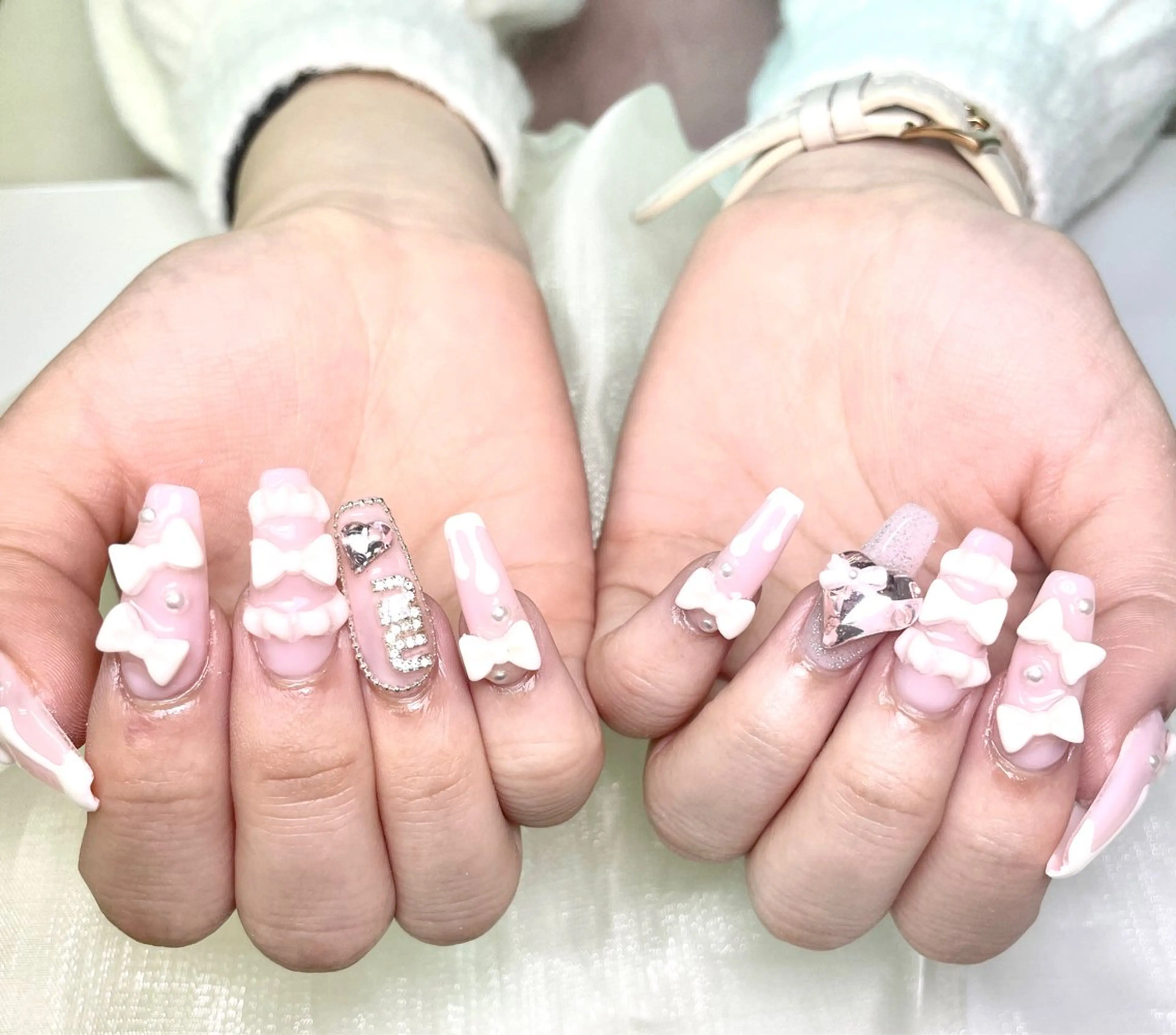 ネイル アヤメネイル 最新チップスカルプのネイルデザイン