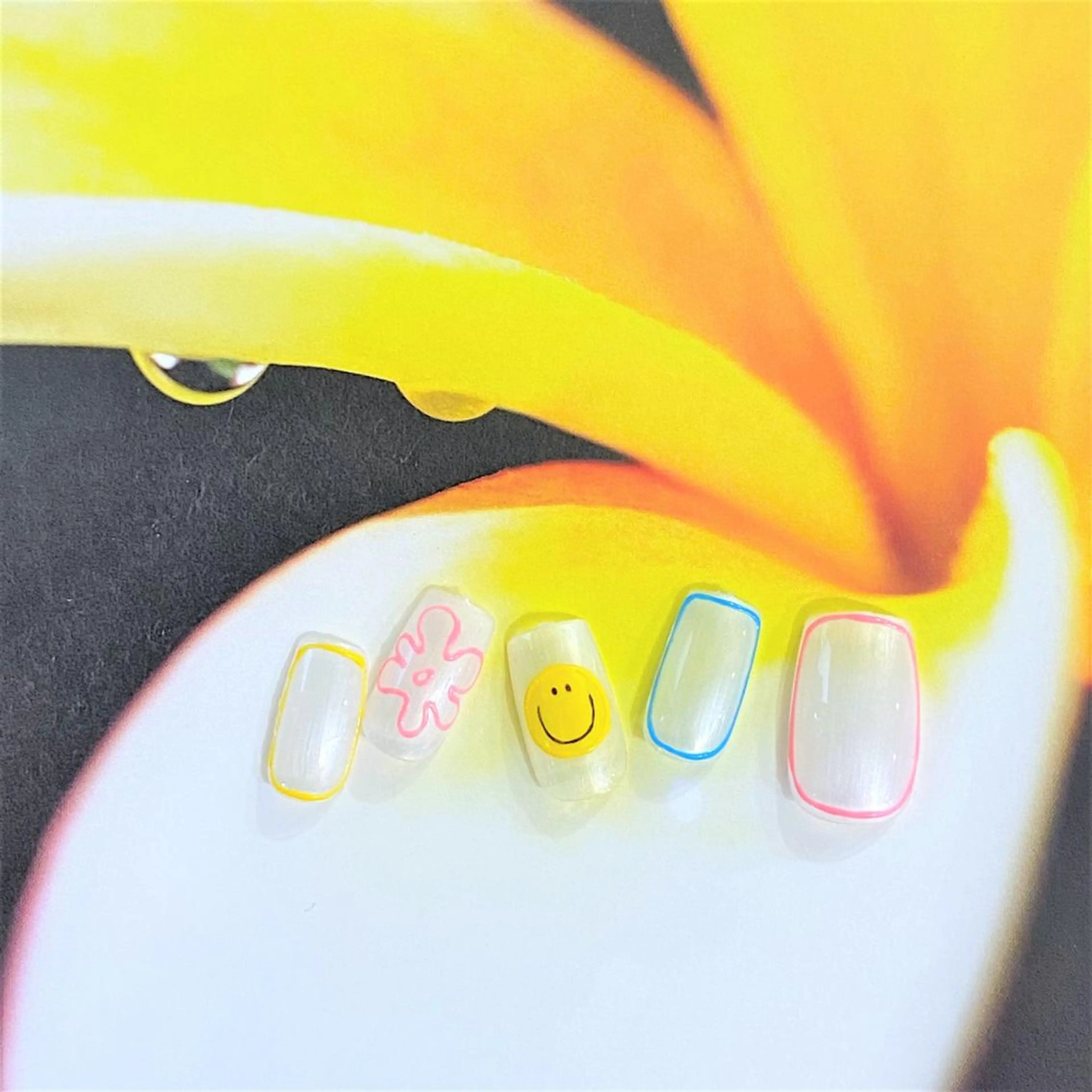 ネイル フラワーネイル ハンドネイル Alohana所属・Alohana Minaのネイルデザイン