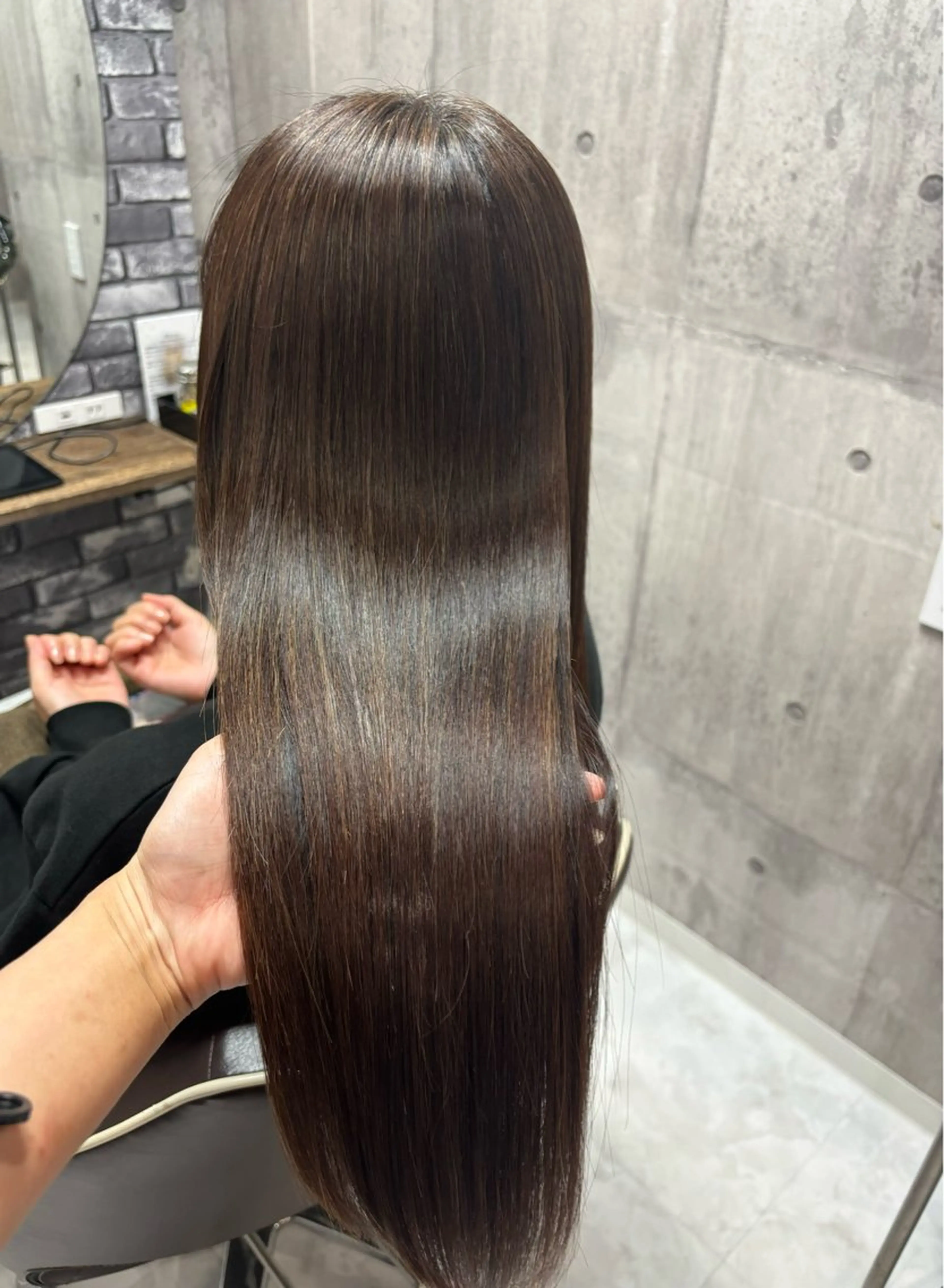 ロング Carrefour LOCO Kyogoku八潮店【カルフールロコキョウゴク】所属・LOCO Aikaのヘアスタイル