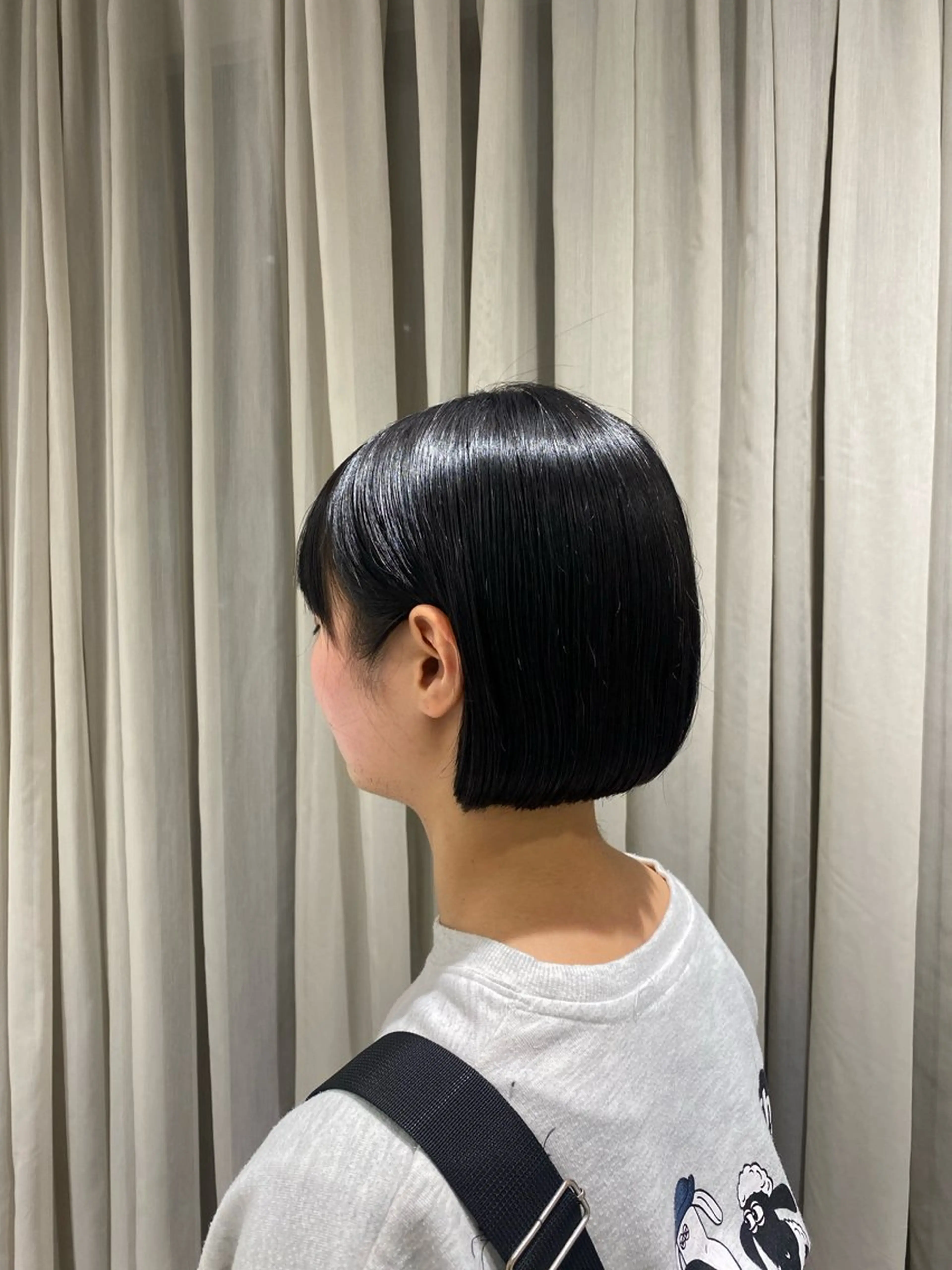 ショート 切りっぱなしボブ ボブ 間城 樹里のヘアスタイル