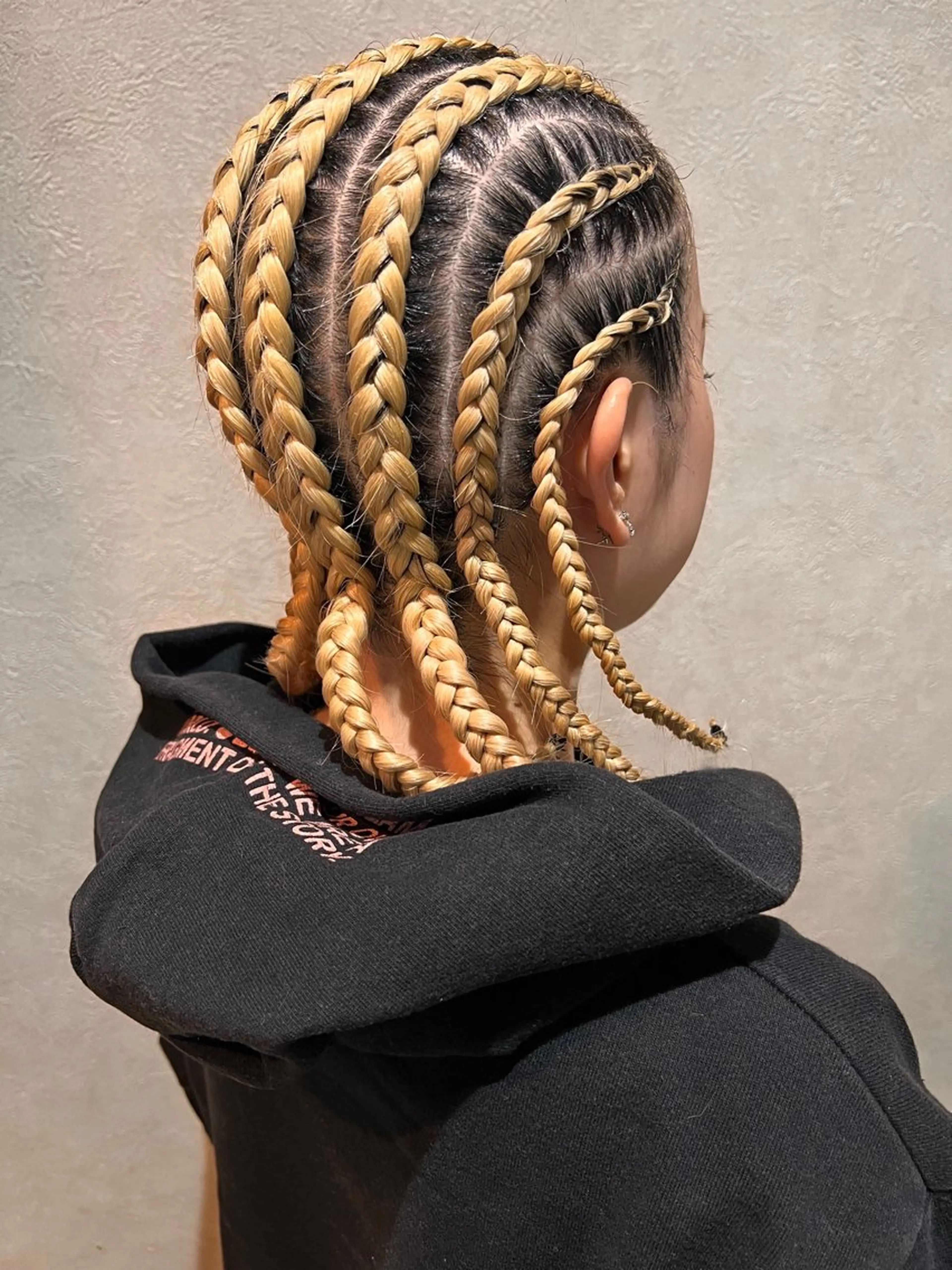 🔥🔥コーンロウ/ストレート8本🔥🔥の写真