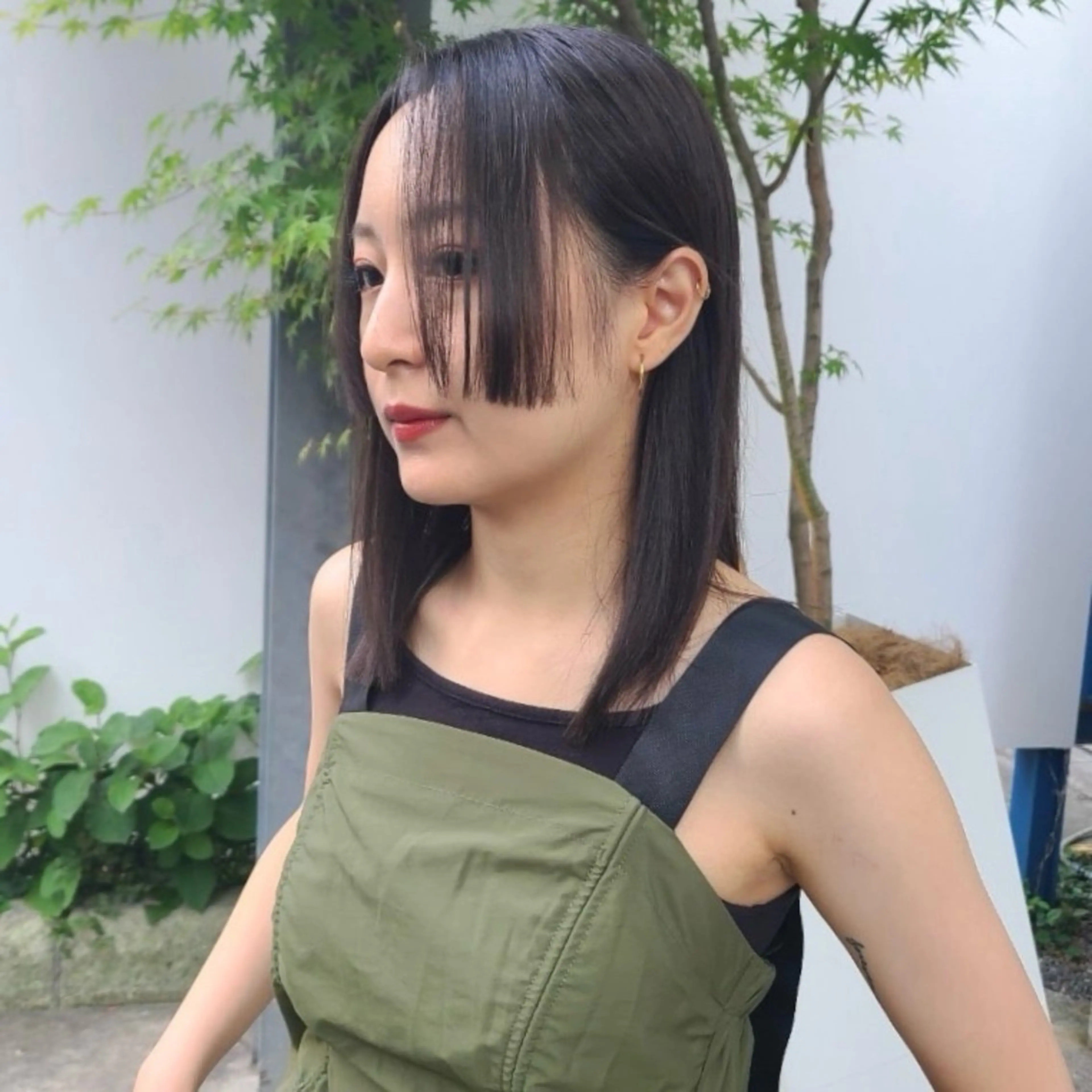 ミディアム カラー カット ヘアカラー トリートメント 艶カラー×似合わせ カットshihomiのヘアスタイル