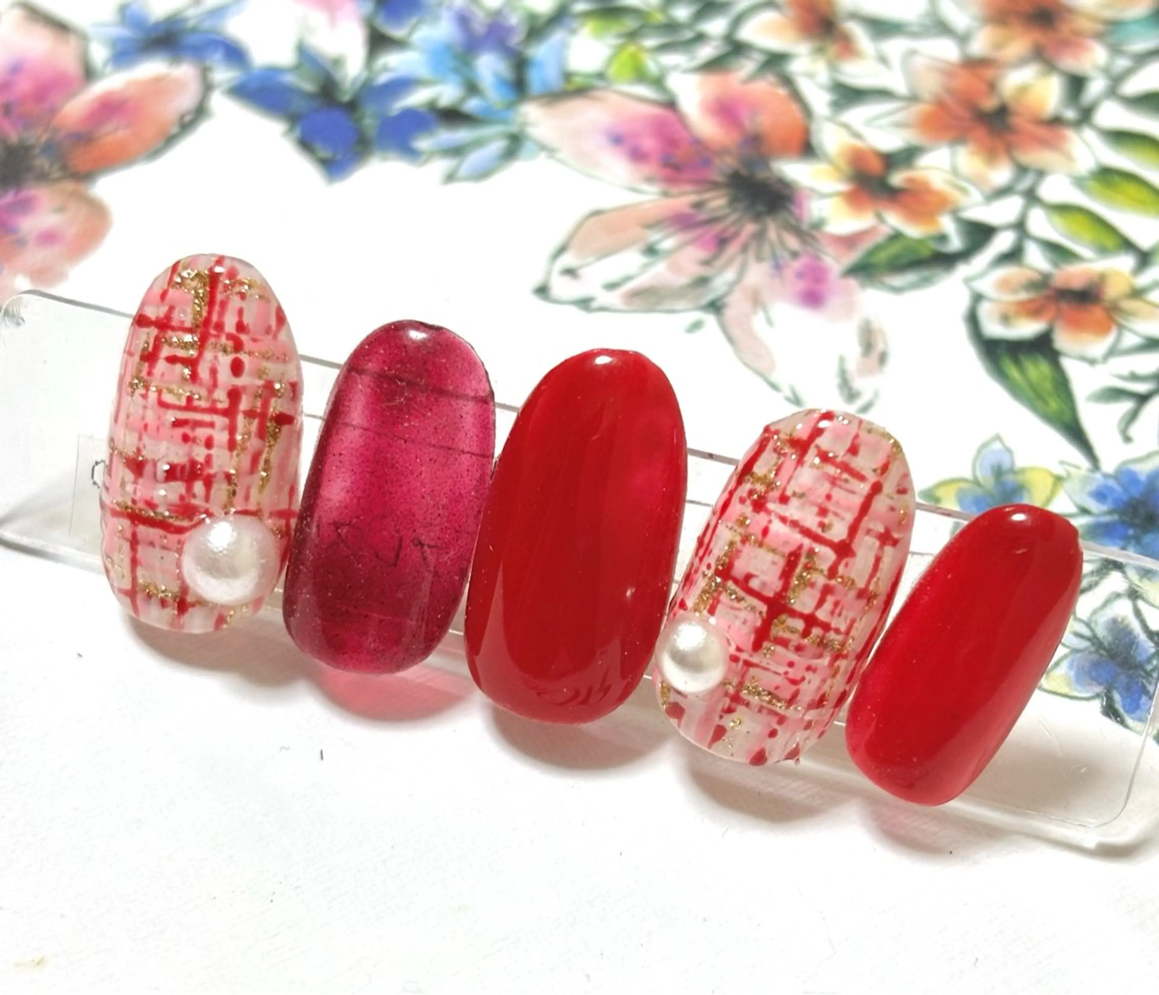 ネイル ゆうちゃんカット専門店所属・ゆうちゃんネイル フィルイン対応サロンのネイルデザイン