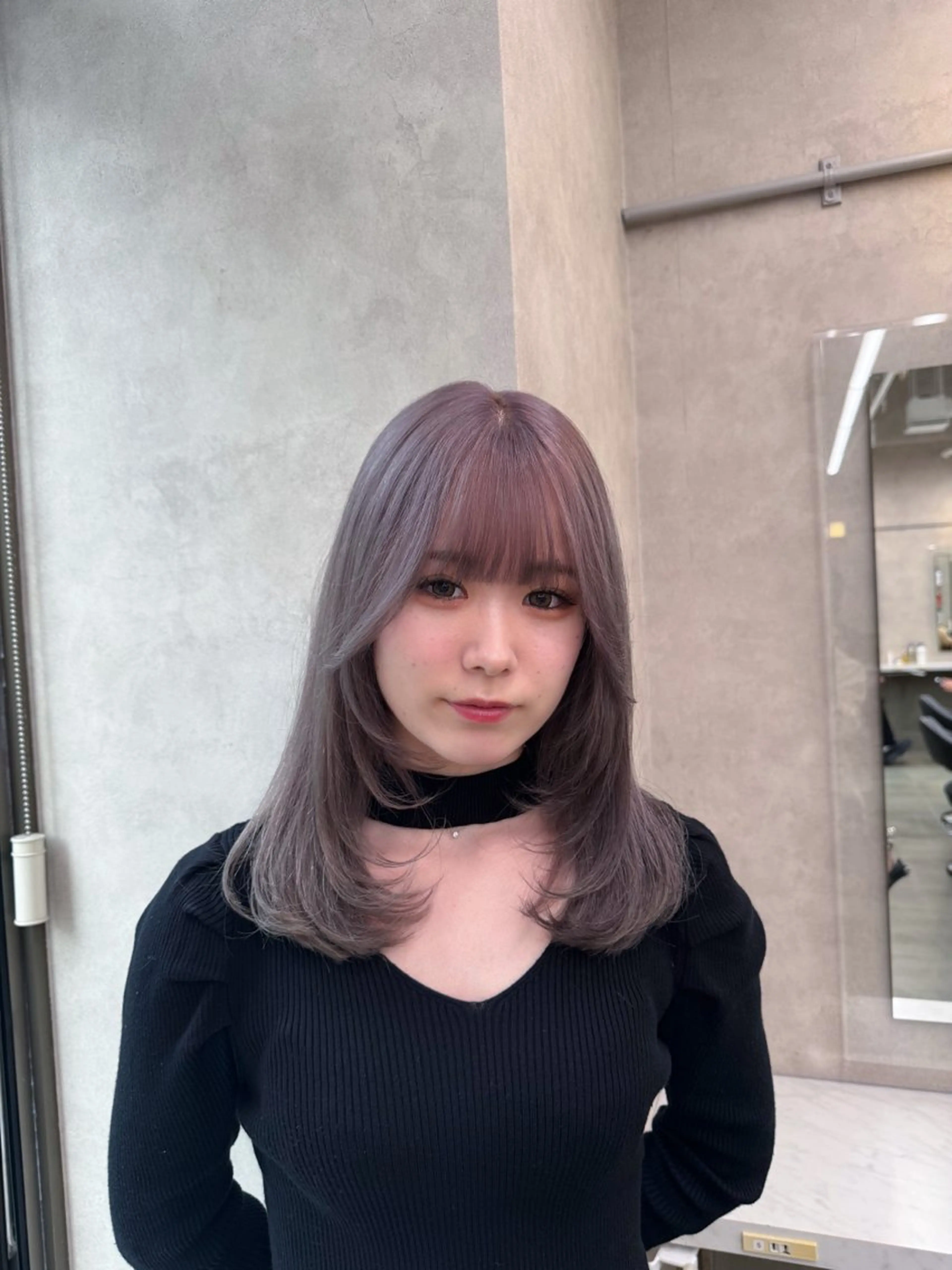 セミロング カラー ヘアアレンジ Louwe/ misakiのヘアスタイル