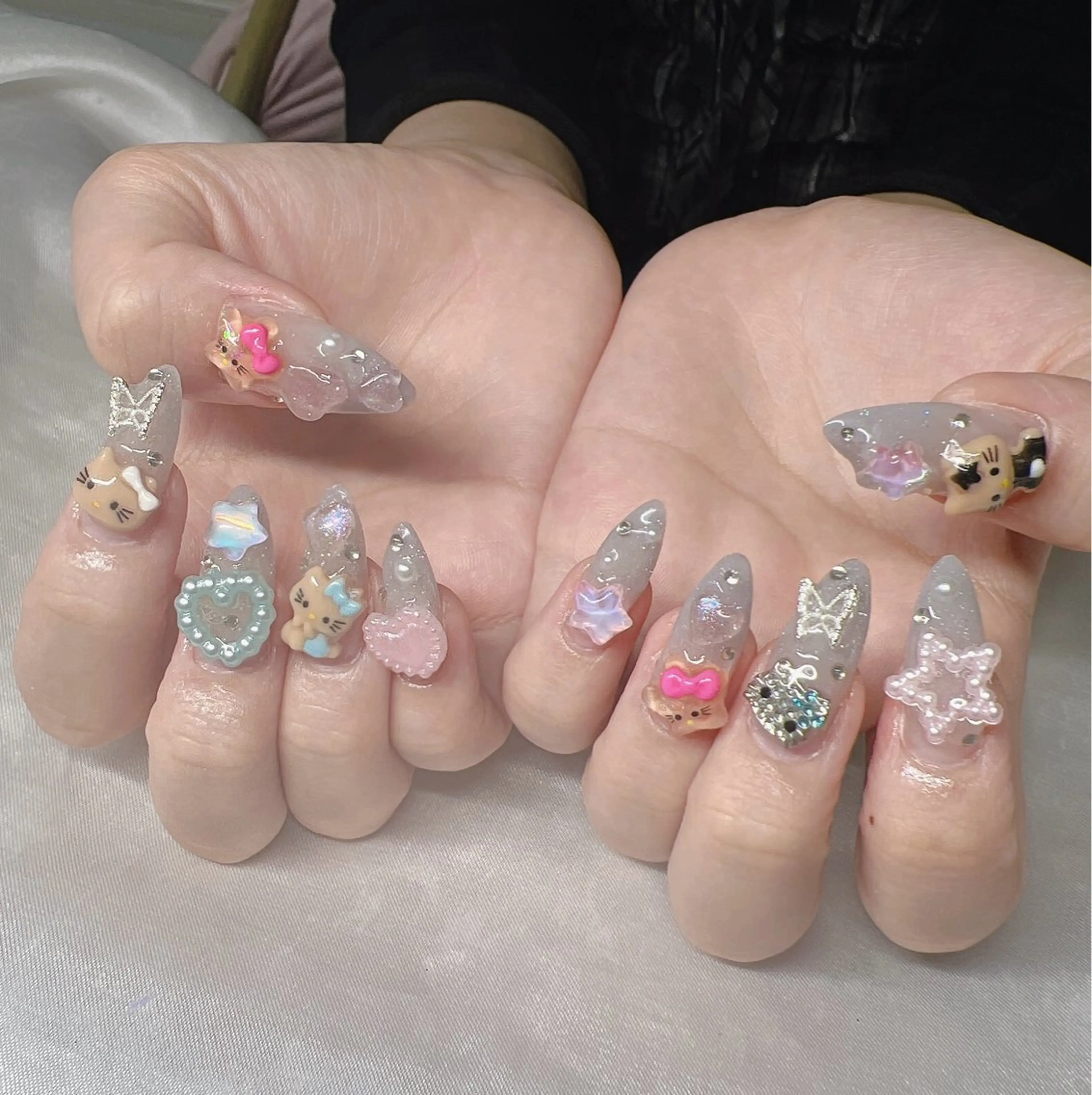 ネイル ハンドネイル Lee Nailsのネイルデザイン
