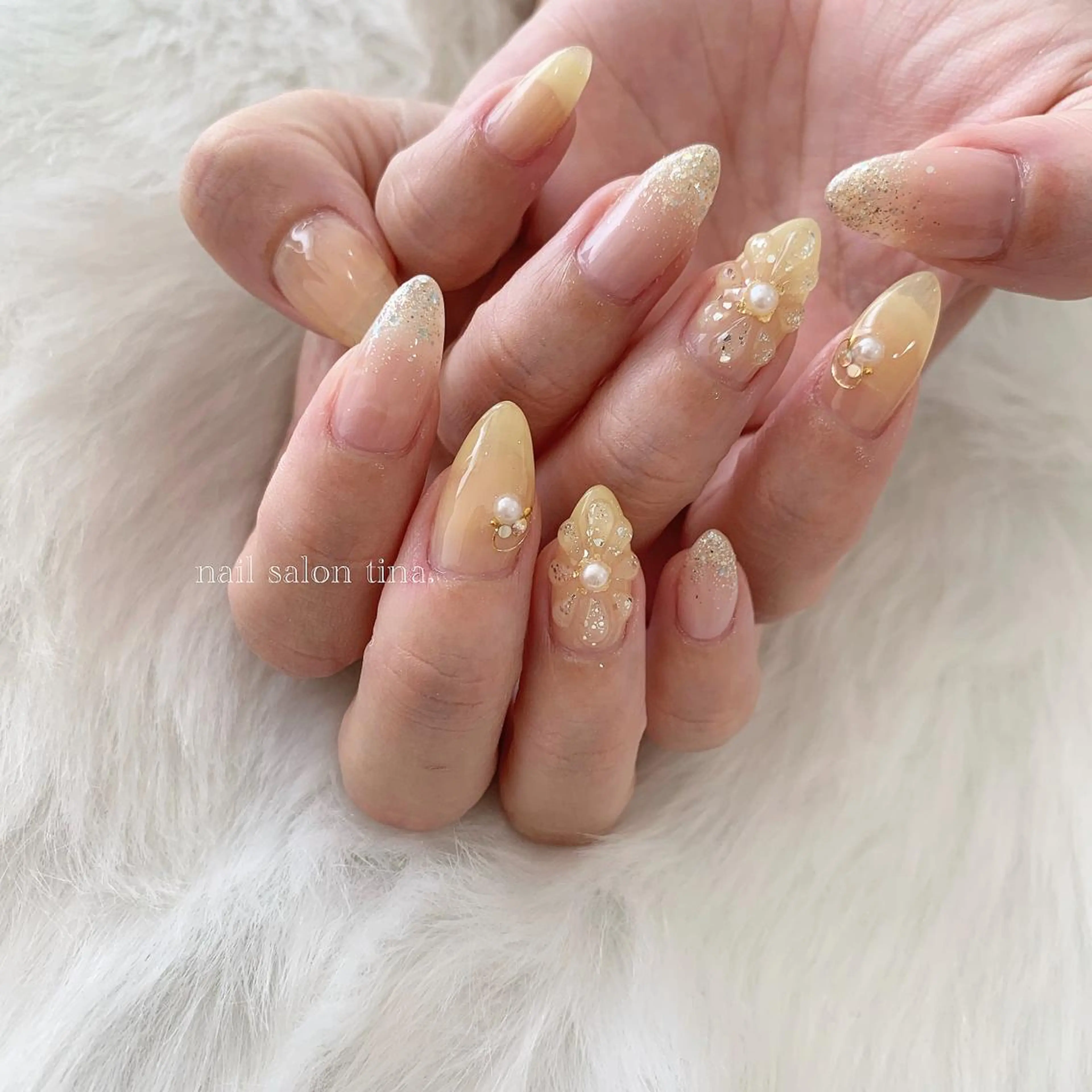 ネイル nail salon tina.所属・中山 はづきのネイルデザイン