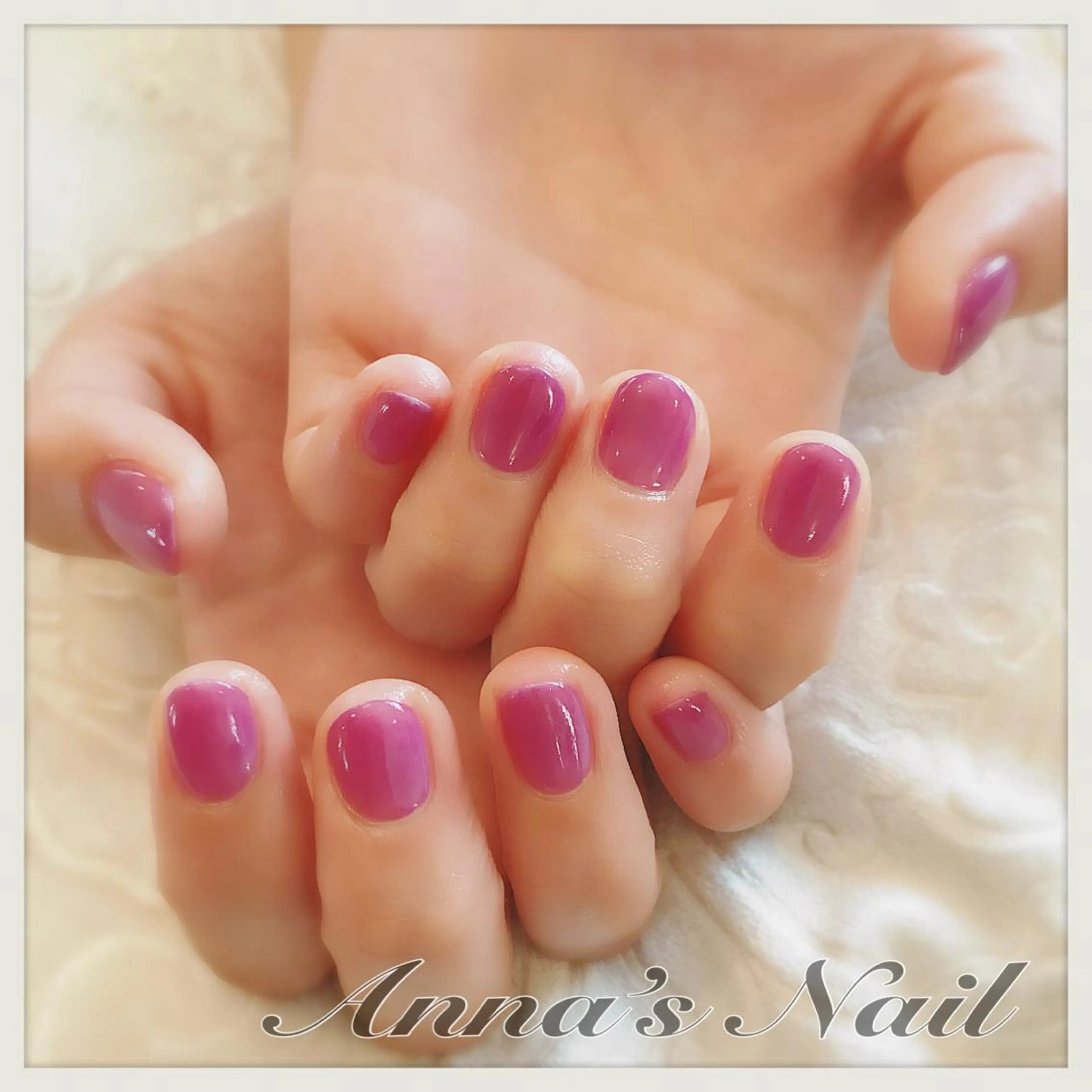 ネイル ジェルネイル ワンカラーネイル ぷっくりネイル パープル Anna’s Nail所属・清口 杏奈のネイルデザイン