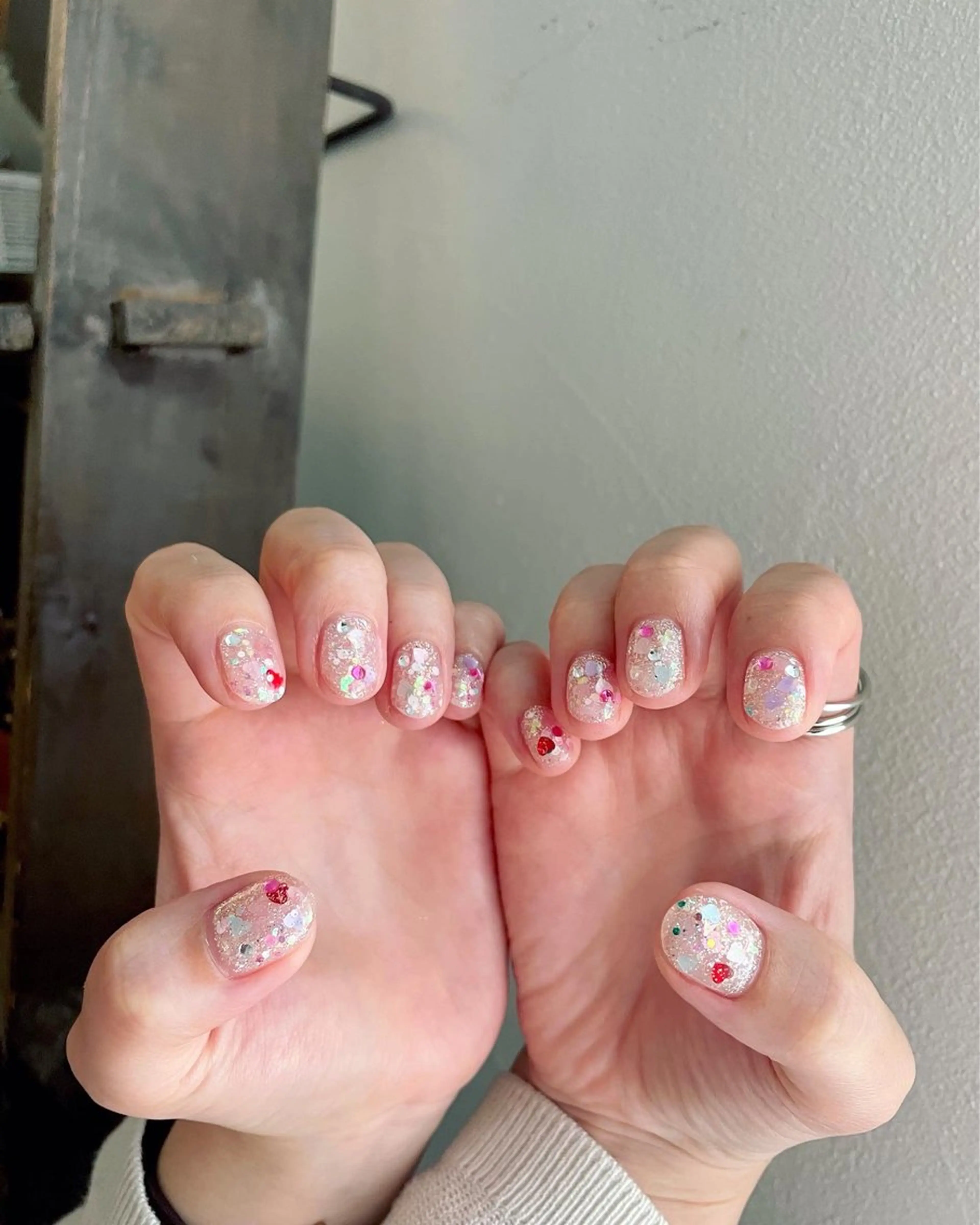 ネイル ジェルネイル ハート キラキラネイル ラメ(グリッター) パラジェル ハンドネイル 甲府市徳行 🧸prunelleのネイルデザイン