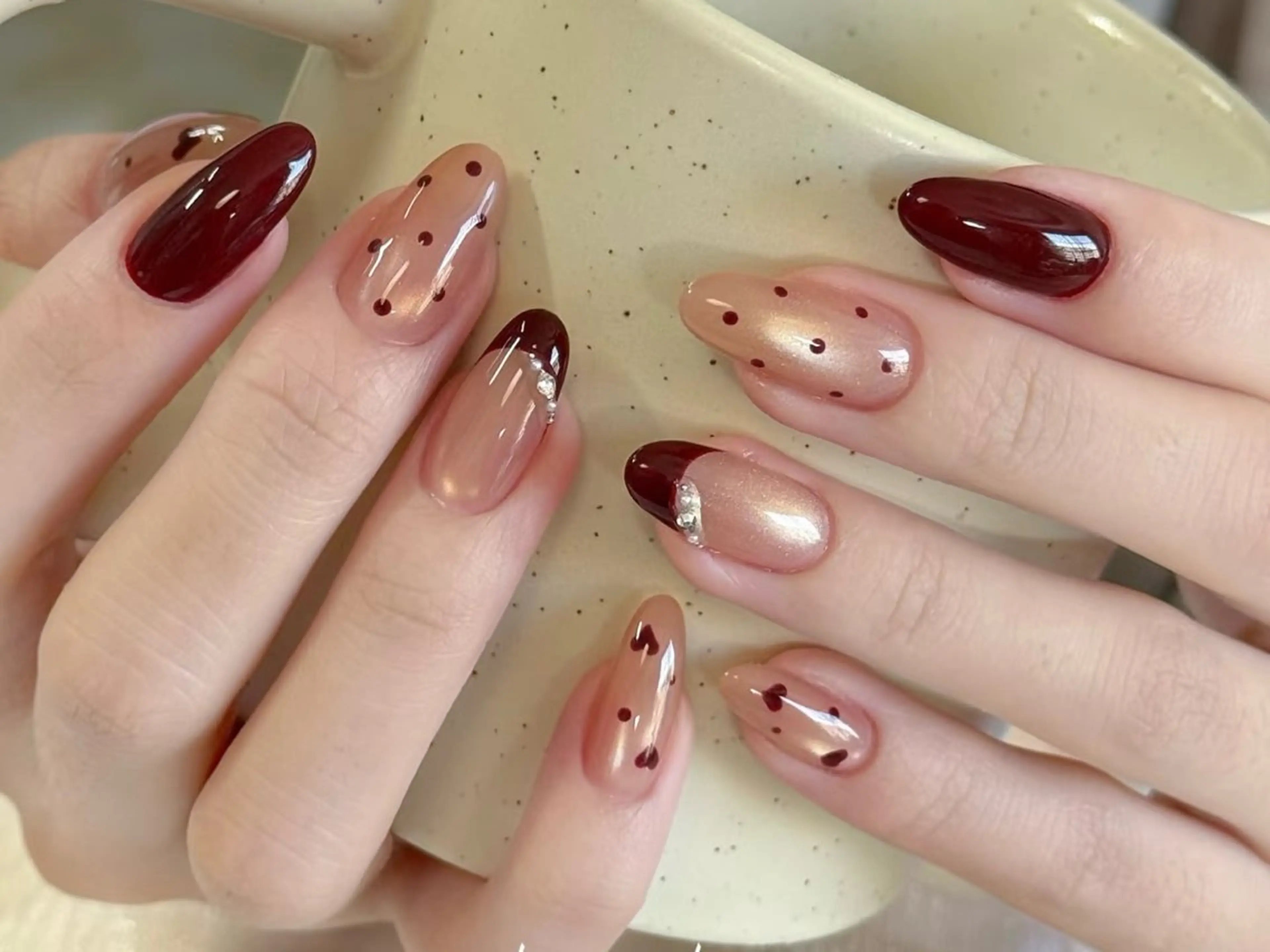 ネイル Mona【パラジェル ・長さ出し専門店】のネイルデザイン