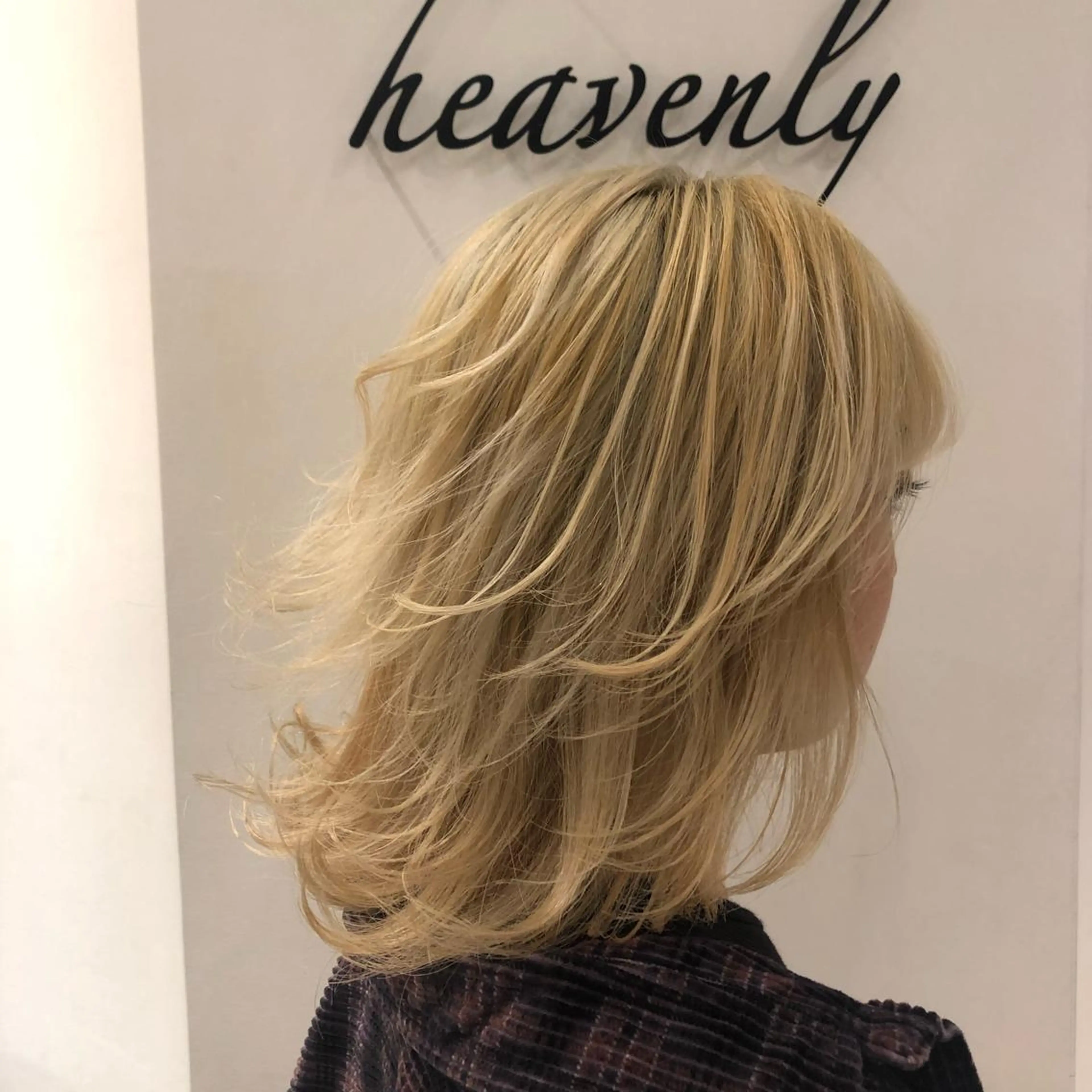 ショート INTRO.by Fi-Ne所属・韓国ヘア 店長NEGIのヘアスタイル