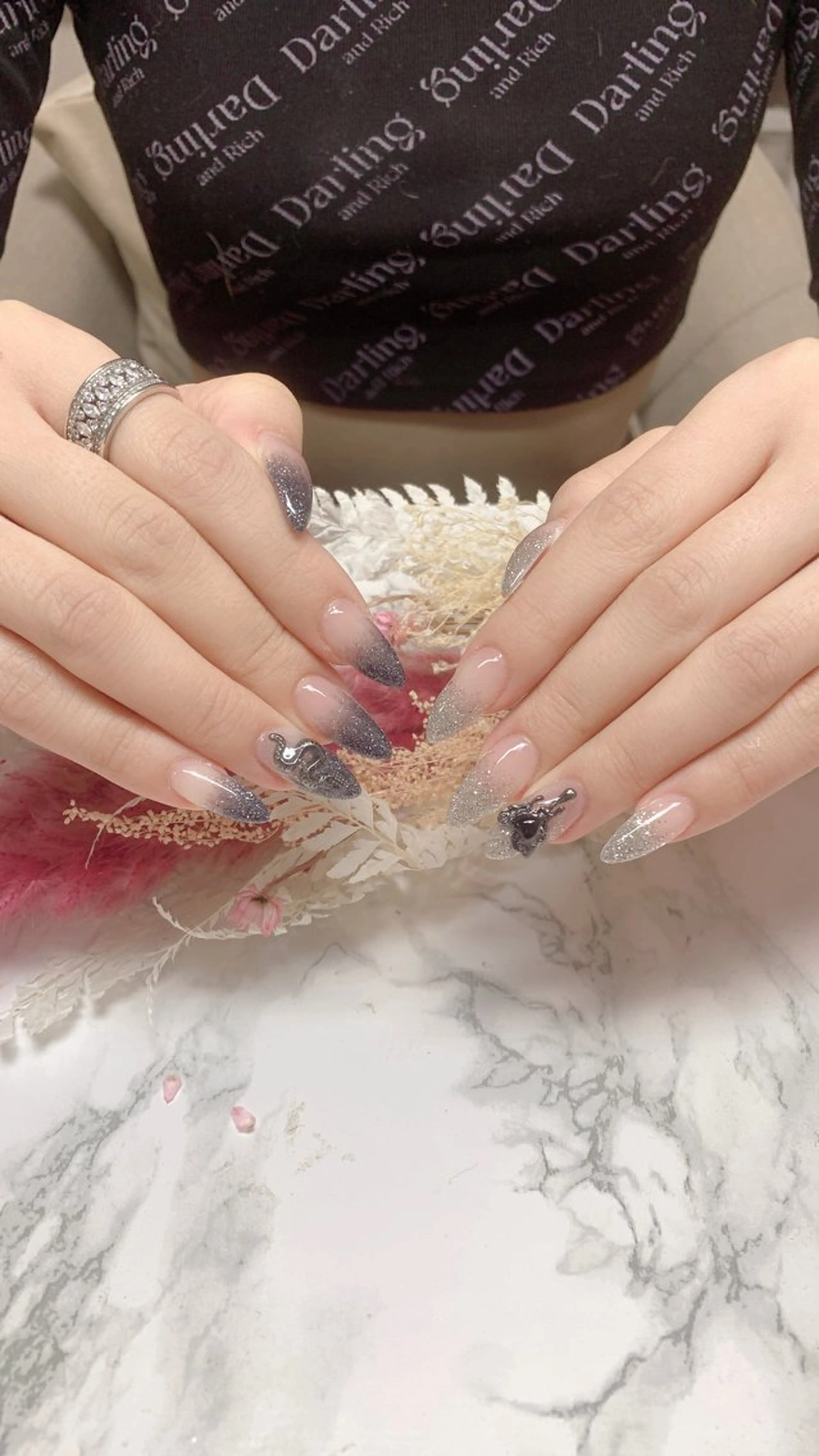 ネイル ハンドネイル はな💎ネイル ワンホン、長さ出しのネイルデザイン