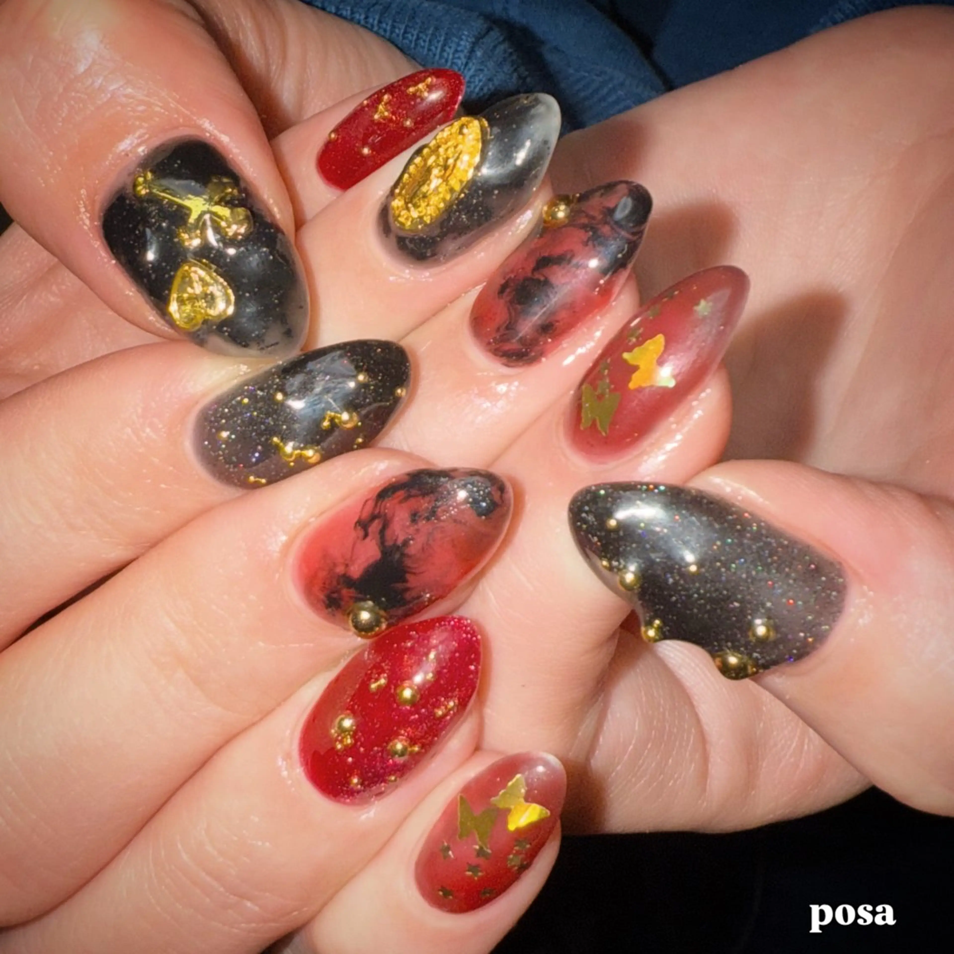 ネイル ゴールド 赤色 シンプルネイル ハンドネイル posa nail モエミのネイルデザイン