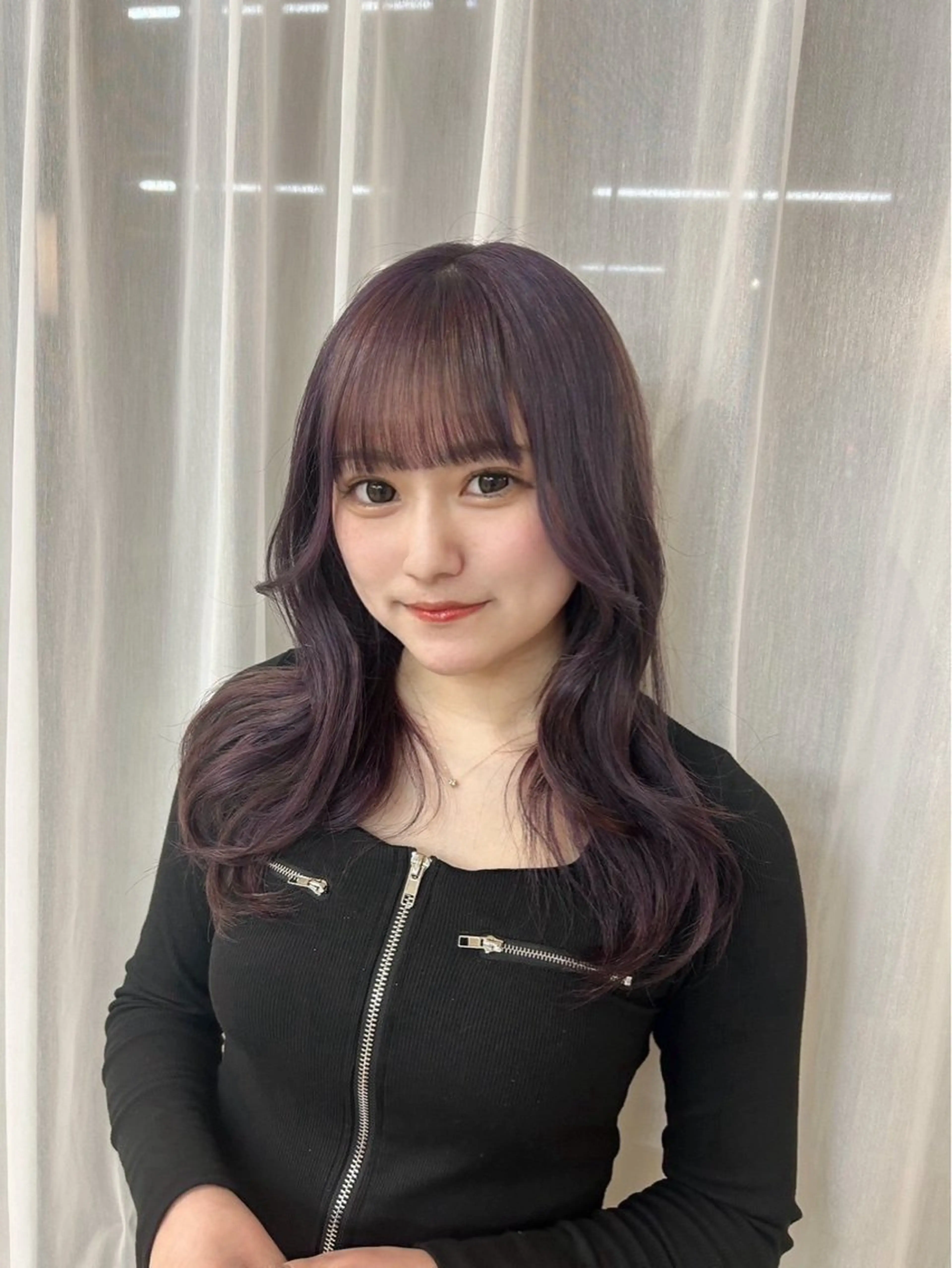 セミロング カラー suri-ru hair【スリールヘアー】所属・FURUSAWA AOIのヘアスタイル