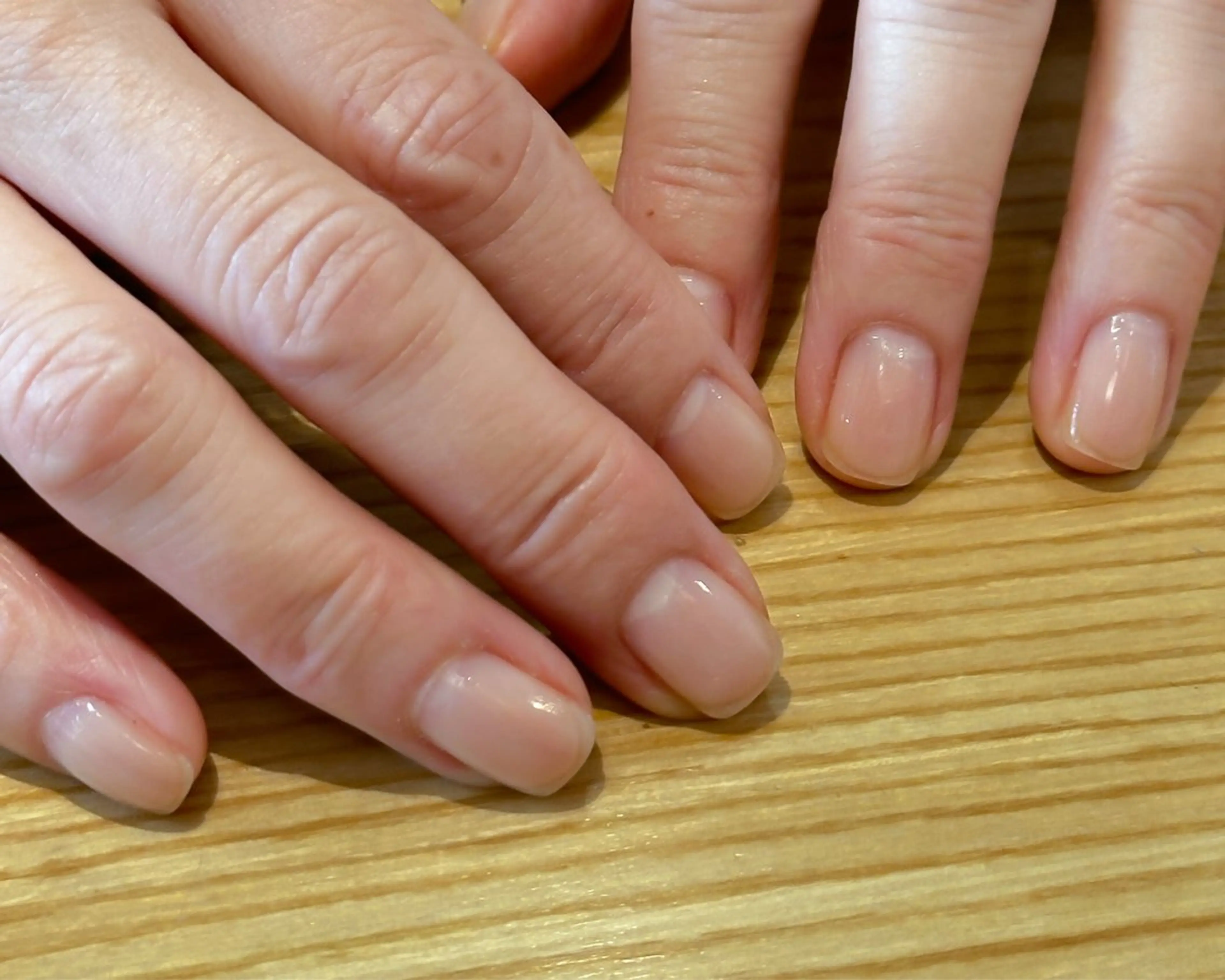 ネイル fote-自爪育成 ネイルケアサロン-のネイルデザイン