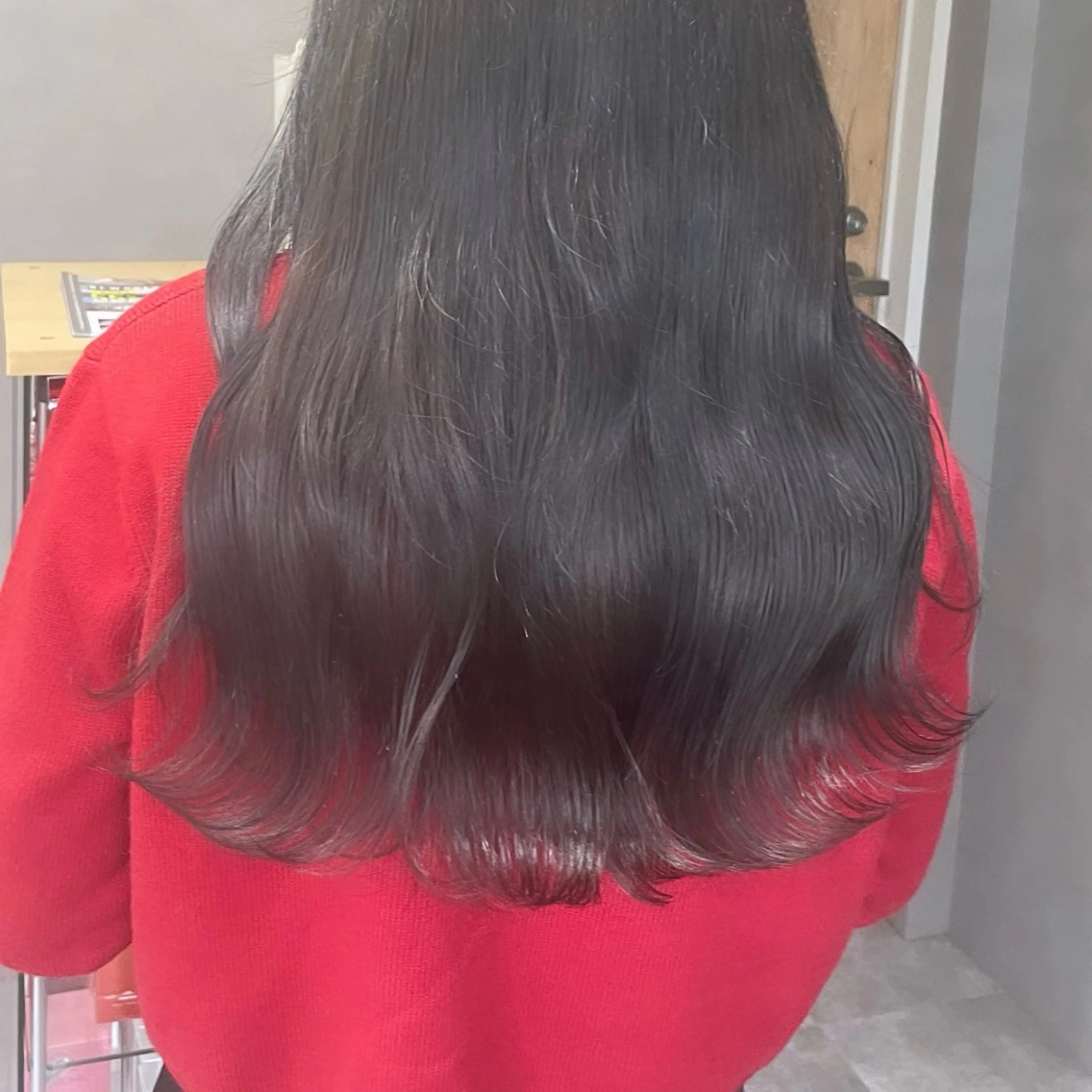 ロング カラー ブリーチ グレージュ アイスグレージュ ヘアカラー Rui/透明感カラー 暖色/レイヤーカットのヘアスタイル