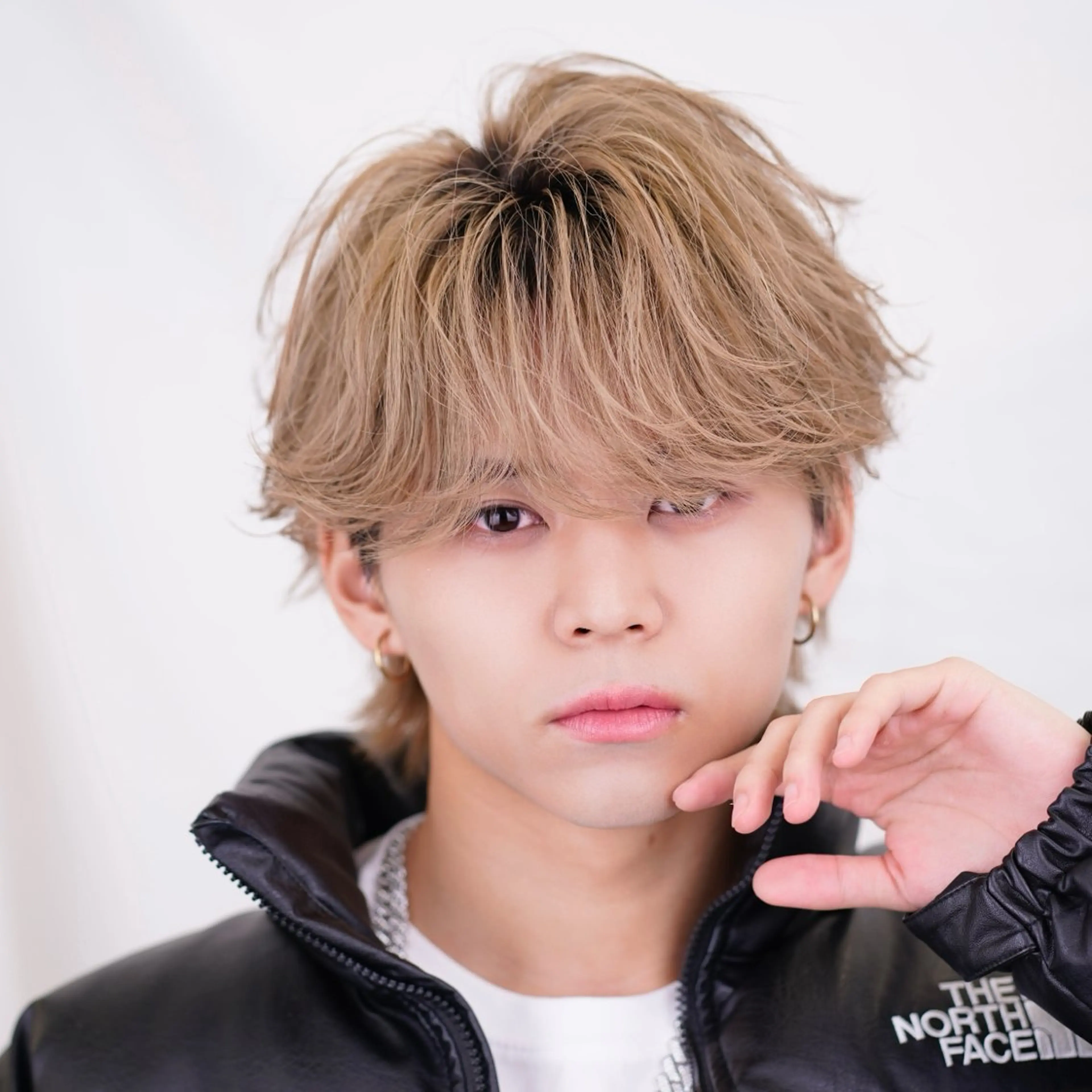 ❗️【期間限定】❗️カット＋ダブルカラー(ブリーチ込)✨➕高保湿トリートメント(メンズ限定)の写真