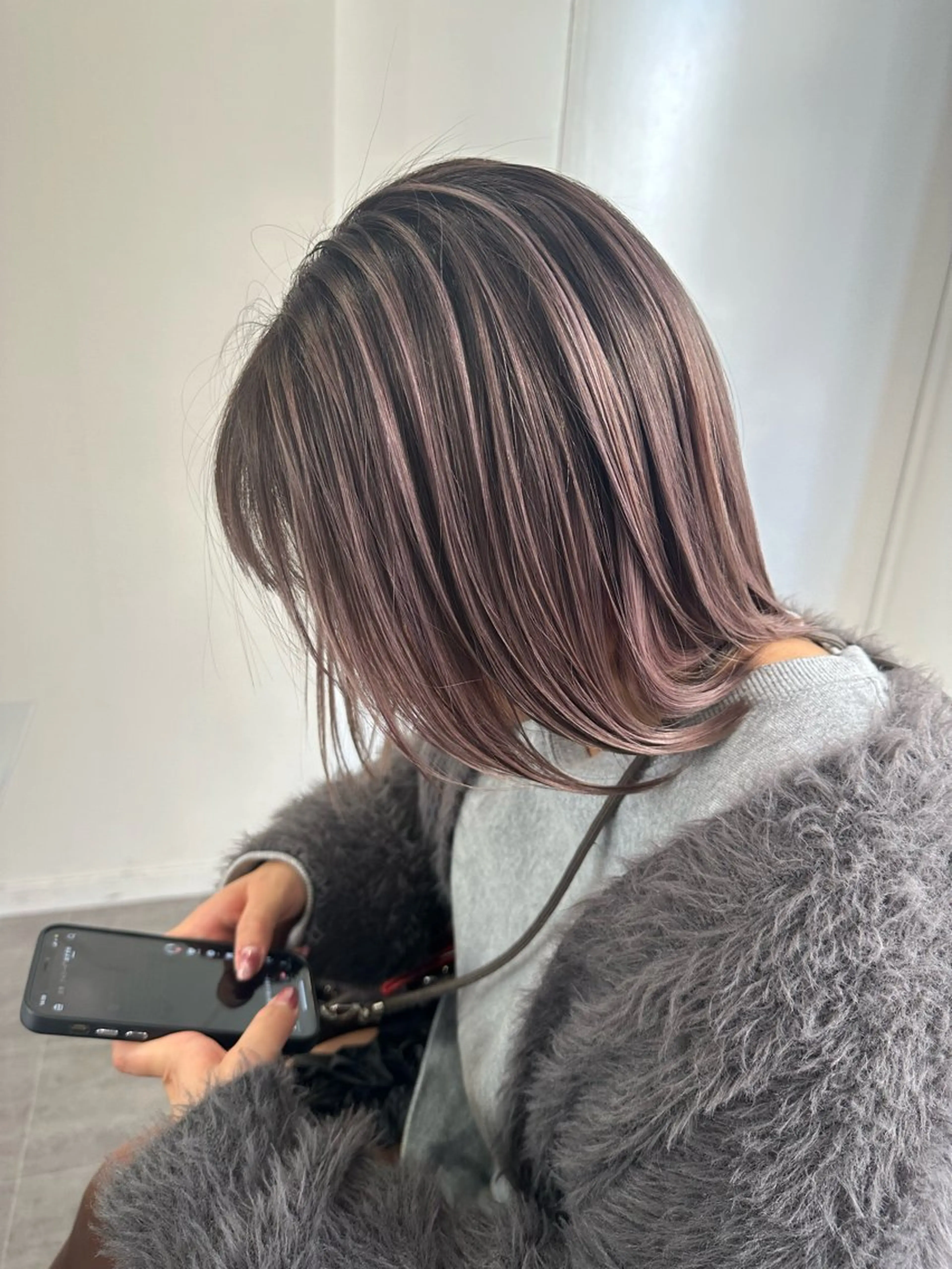 ミディアム カラー Merlyosaka所属・Merlyosaka 早川未来のヘアスタイル