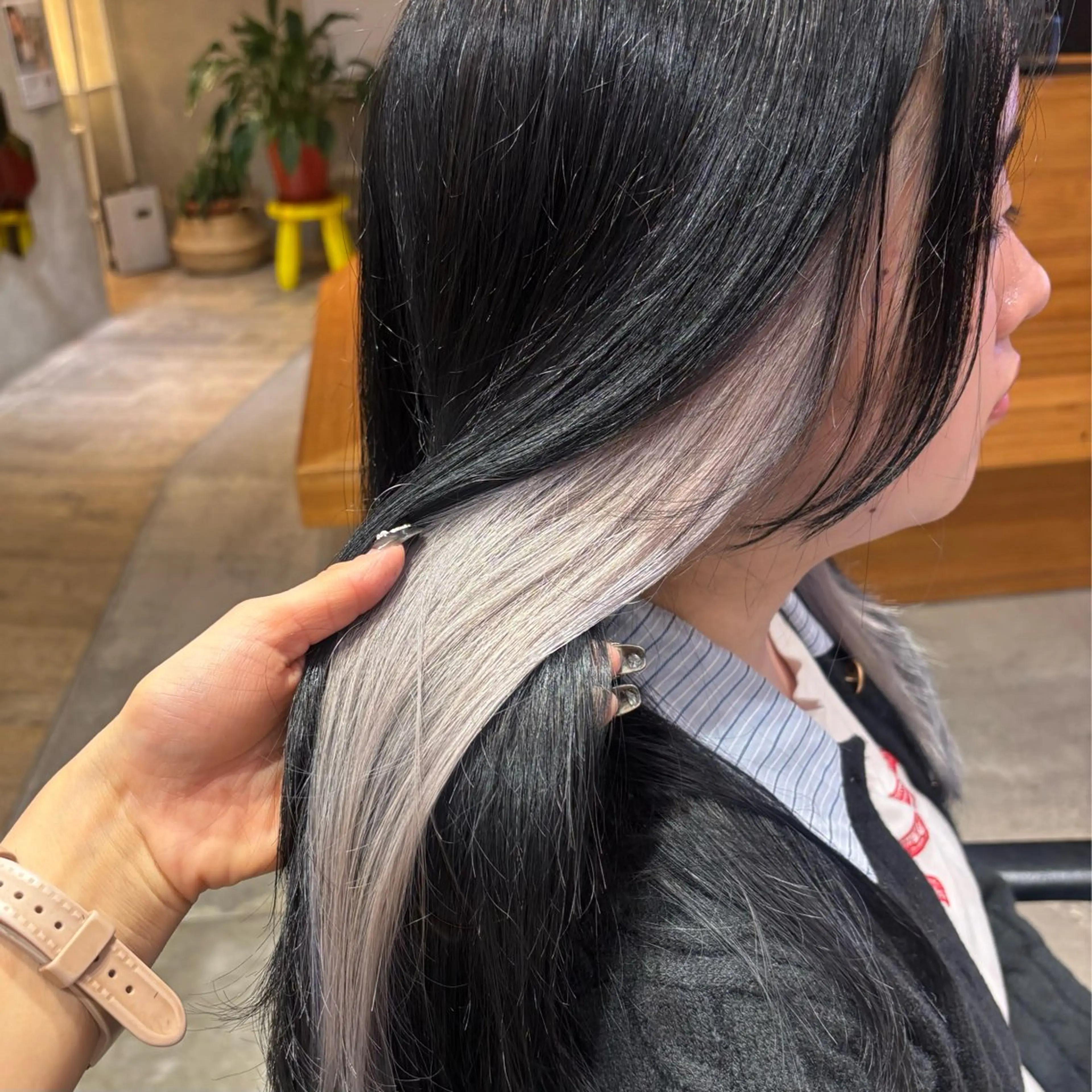 ロング カラー ヘアカラー トリートメント ヘアセット 🫧ハイトーン×艶 カラー🫧 Rionのヘアスタイル