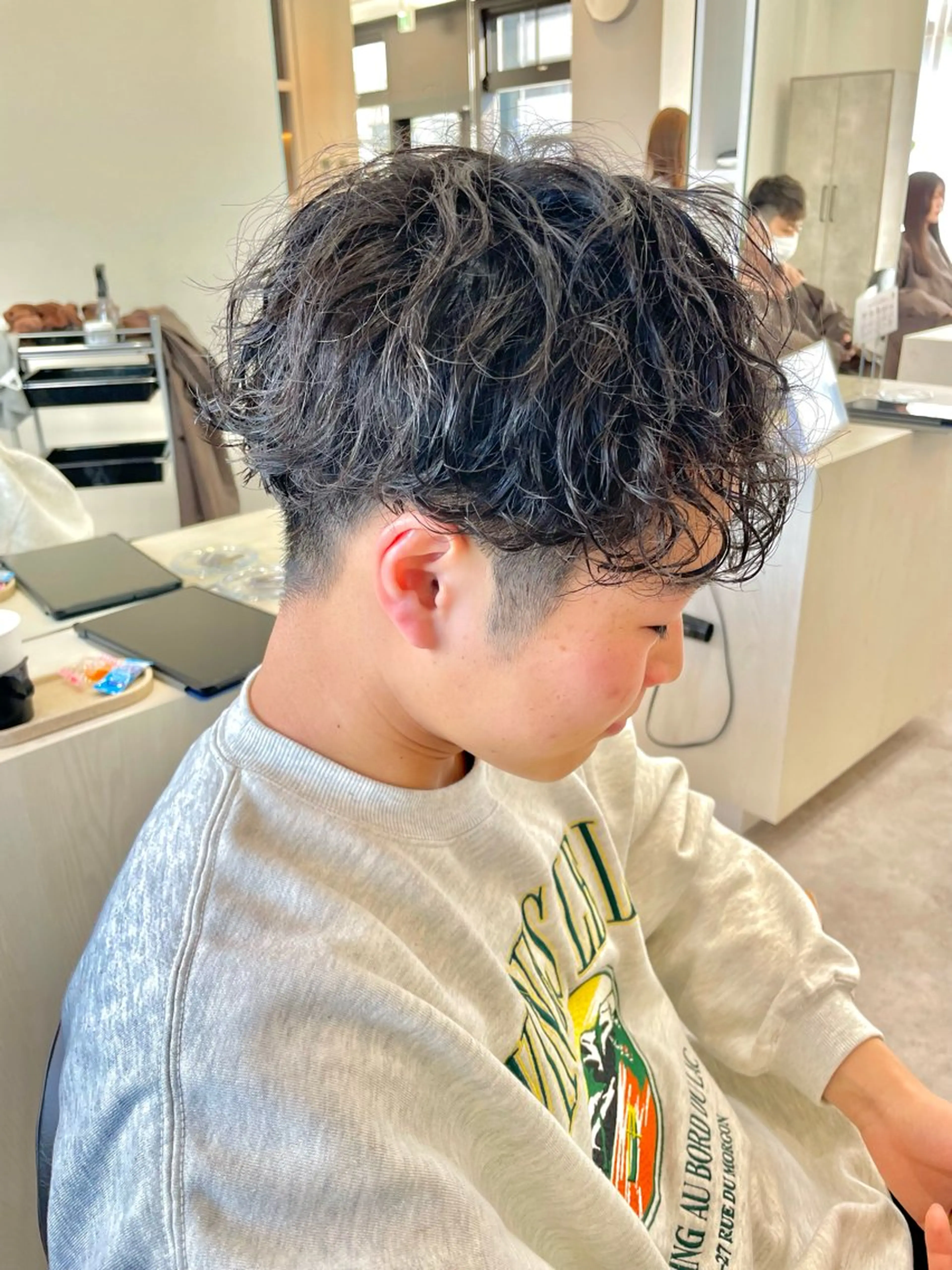 メンズ メンズパーマ 波巻きパーマ SOYON豊田市駅店所属・髪質改善/ 上村旺武のヘアスタイル