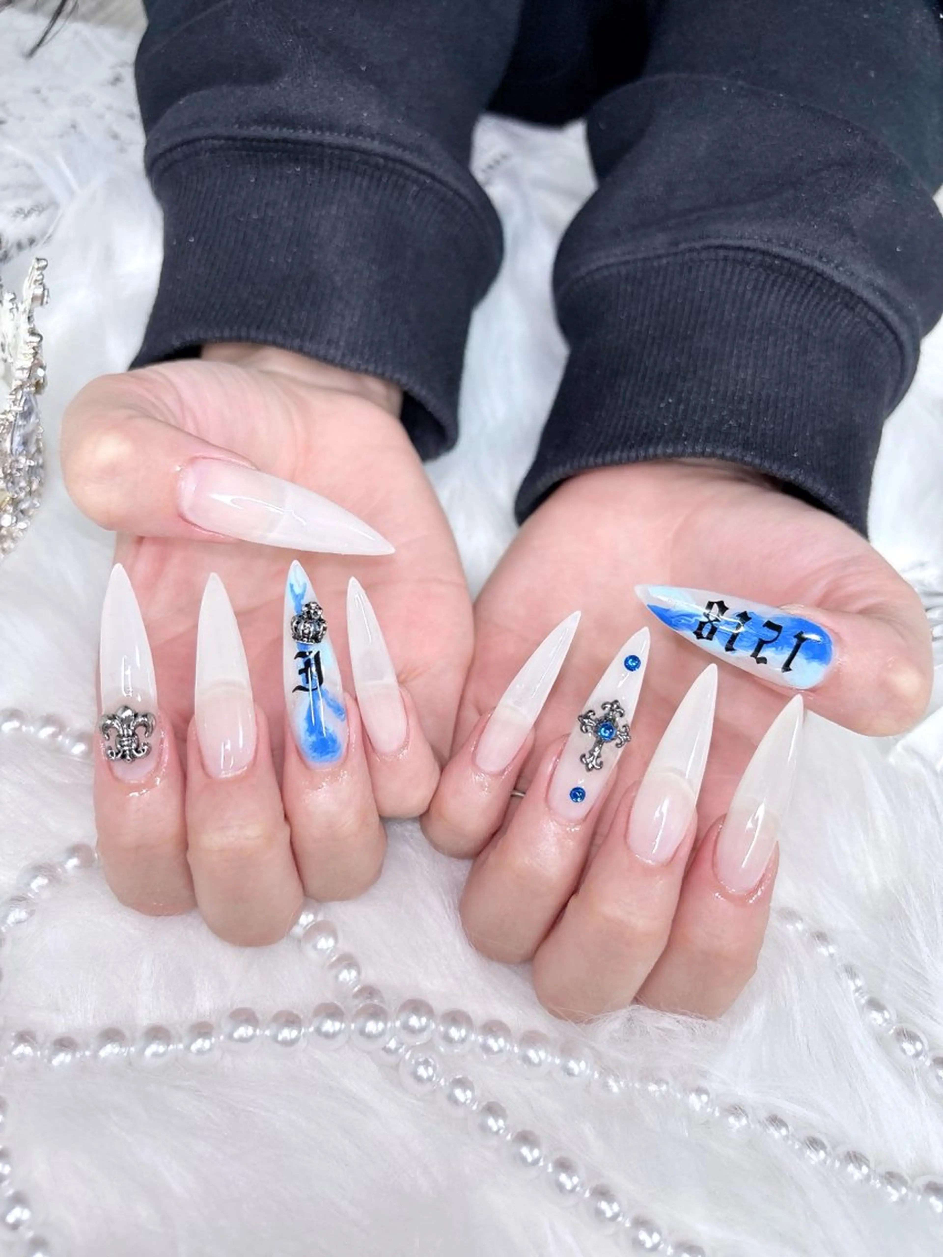 チップ長さだし10本🎀アート​〜​4本¥12,100(オフあり)の写真