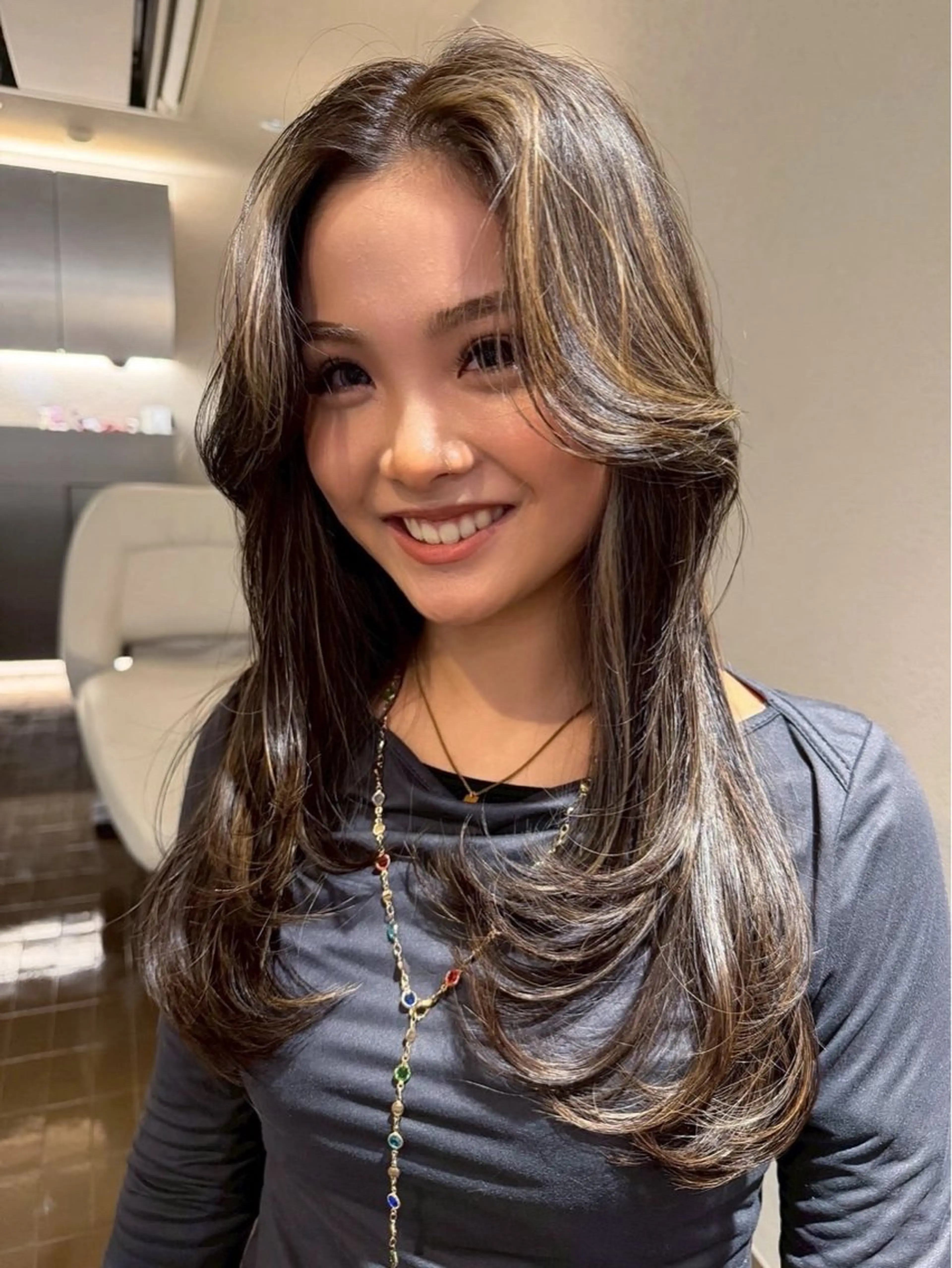 YAMADA KOKOROのヘアスタイル