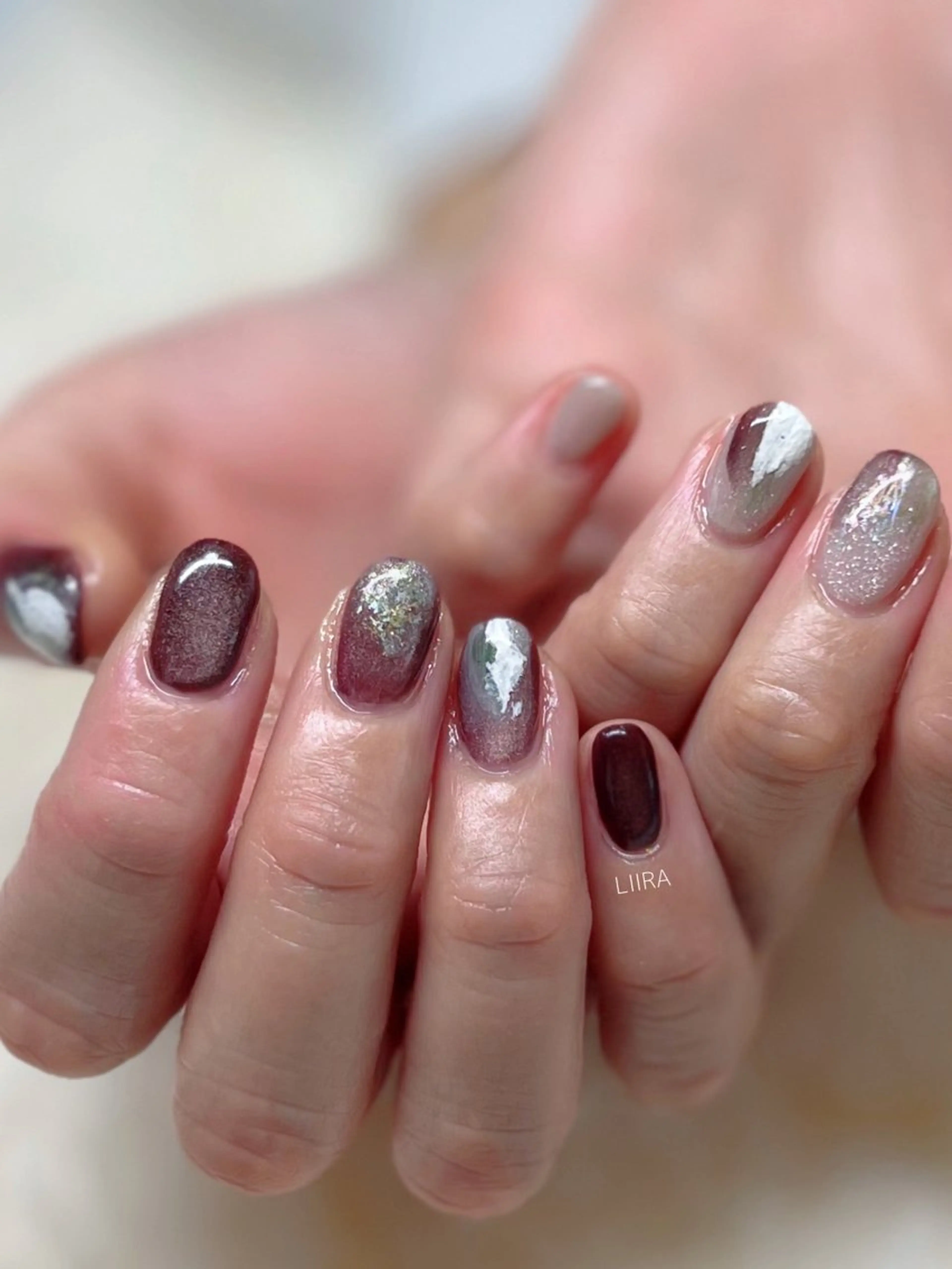 ネイル マグネットネイル 持ち込み ニュアンスネイル LIIRA(西船)/ やまださおりのネイルデザイン