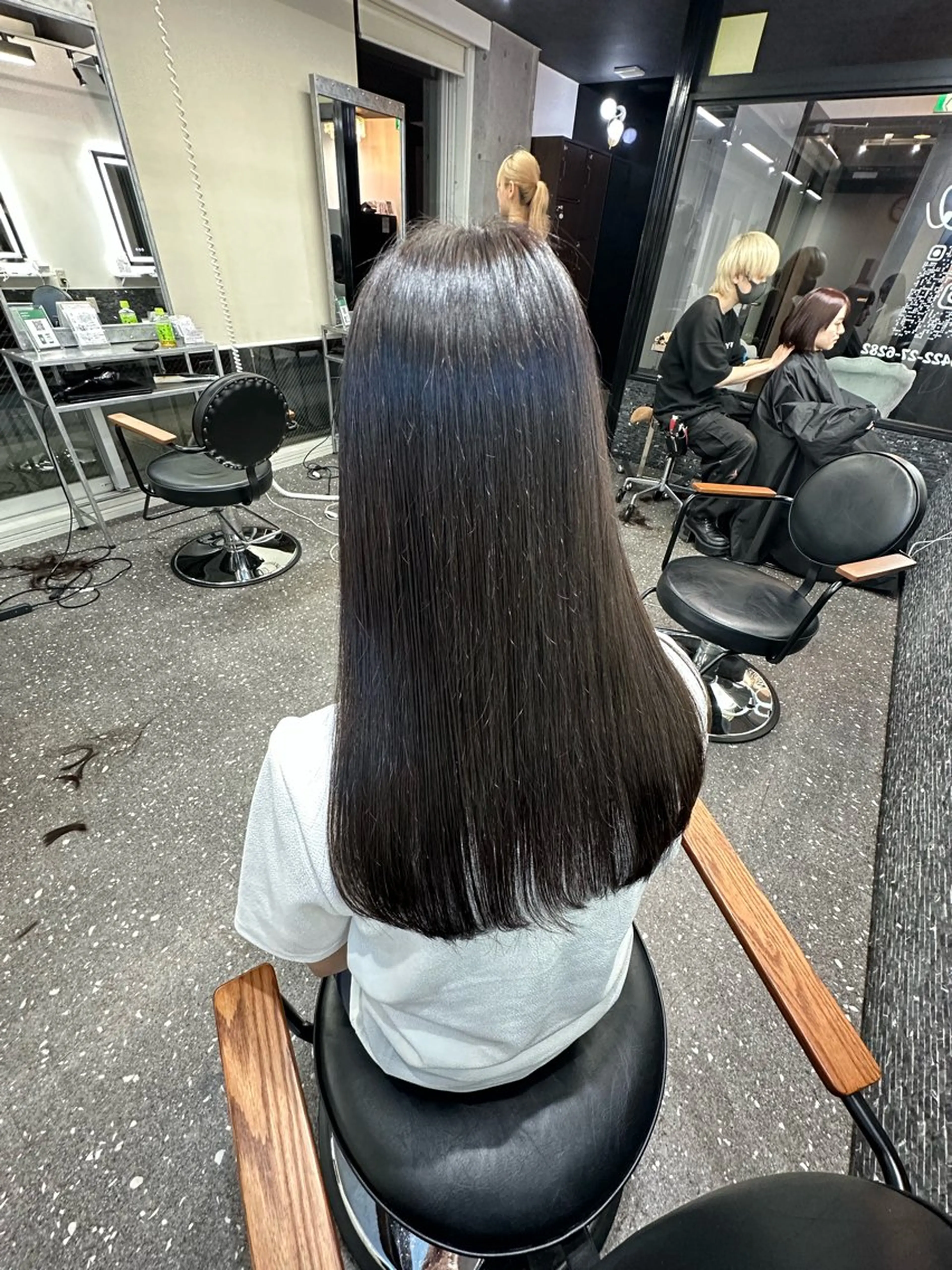 ロング カラー パーマ カット ヘアカラー 縮毛矯正 トリートメント 髪質改善⭐️縮毛矯正 中野⭐️Rinaのヘアスタイル