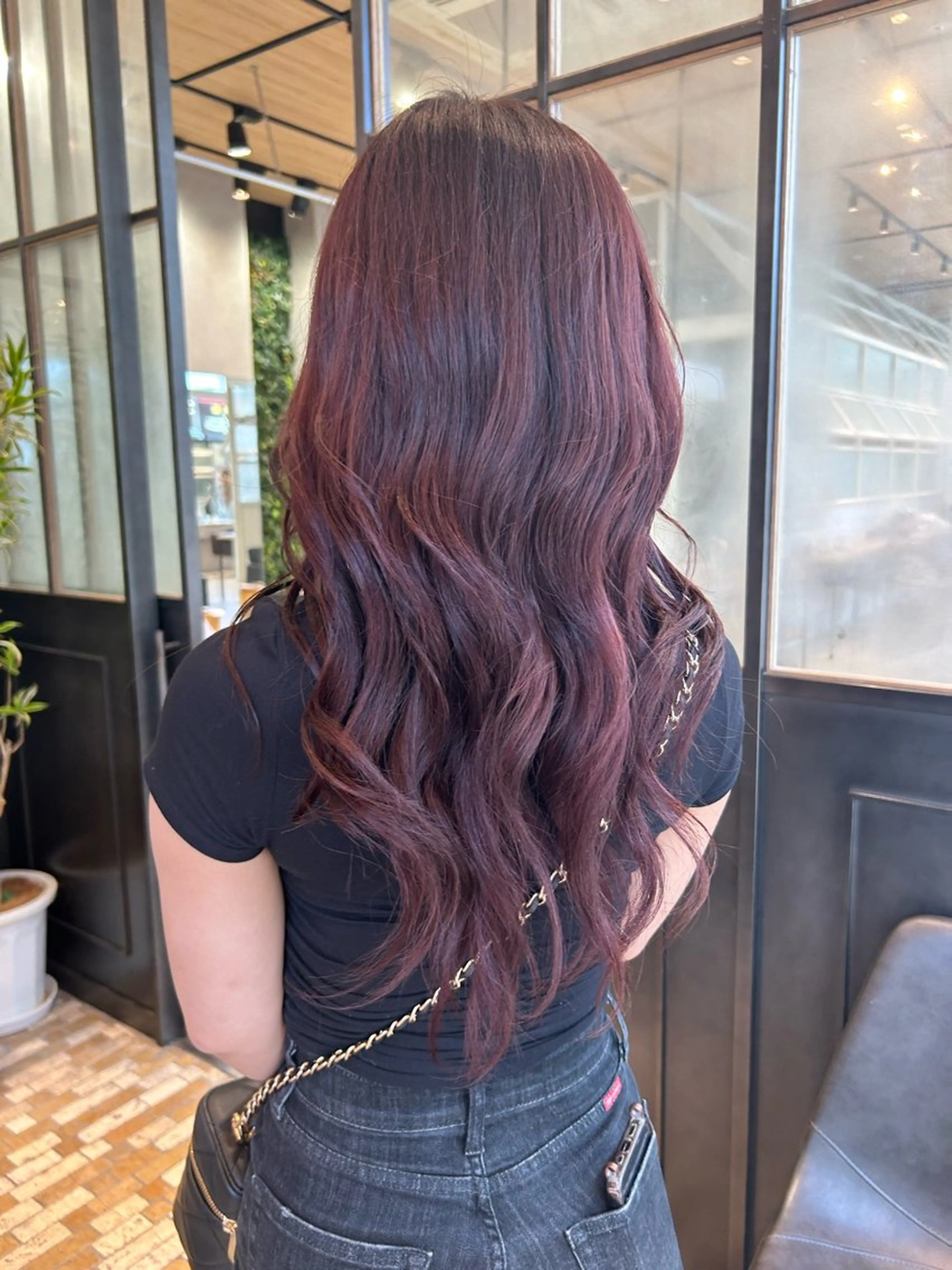 ロング カラー Lolonois 森ノ宮【 yui 】のヘアスタイル