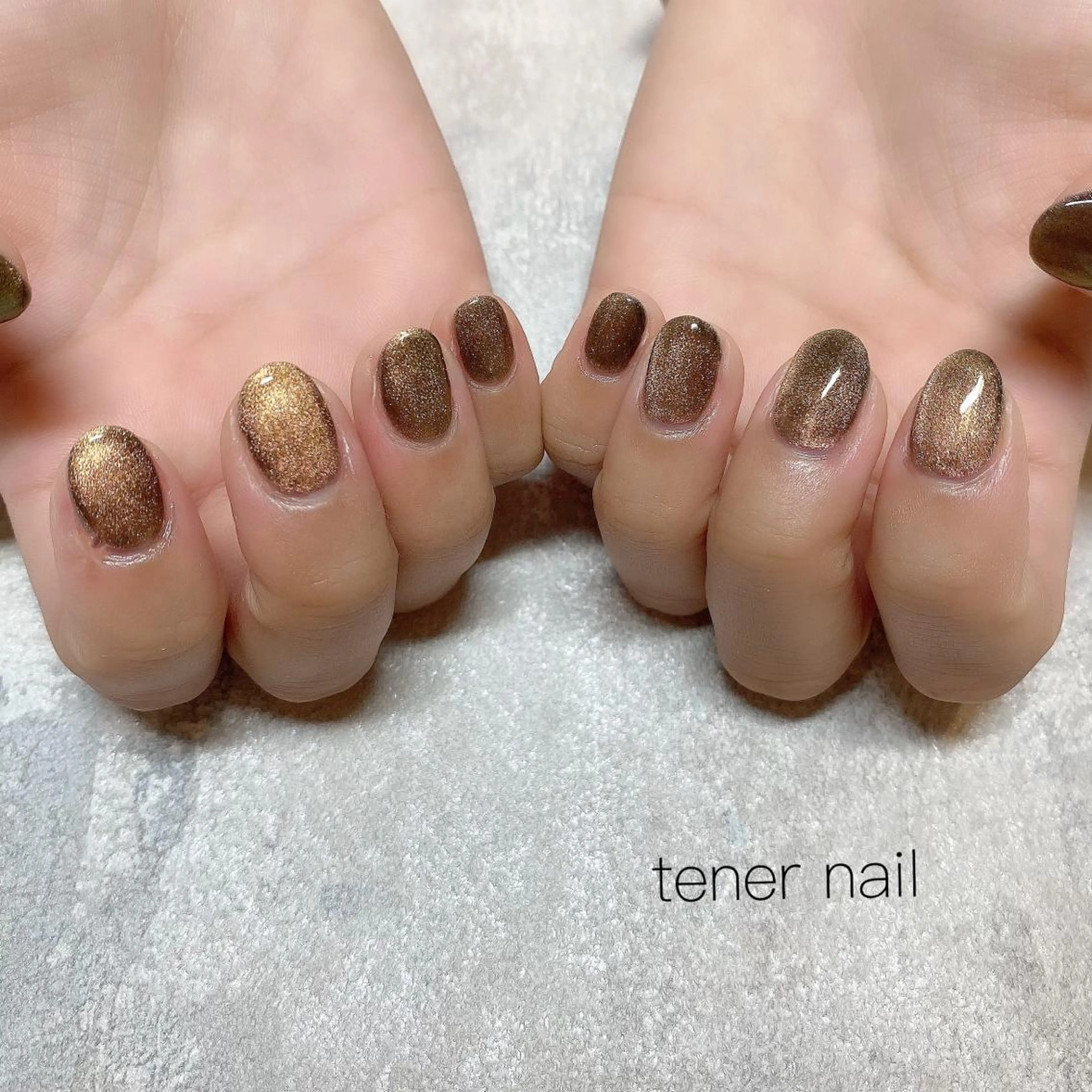 ネイル マグネットネイル マグネットワンカラー ワンカラーネイル tener  nail  テネルネイル所属・テネルネイル tener nailのネイルデザイン