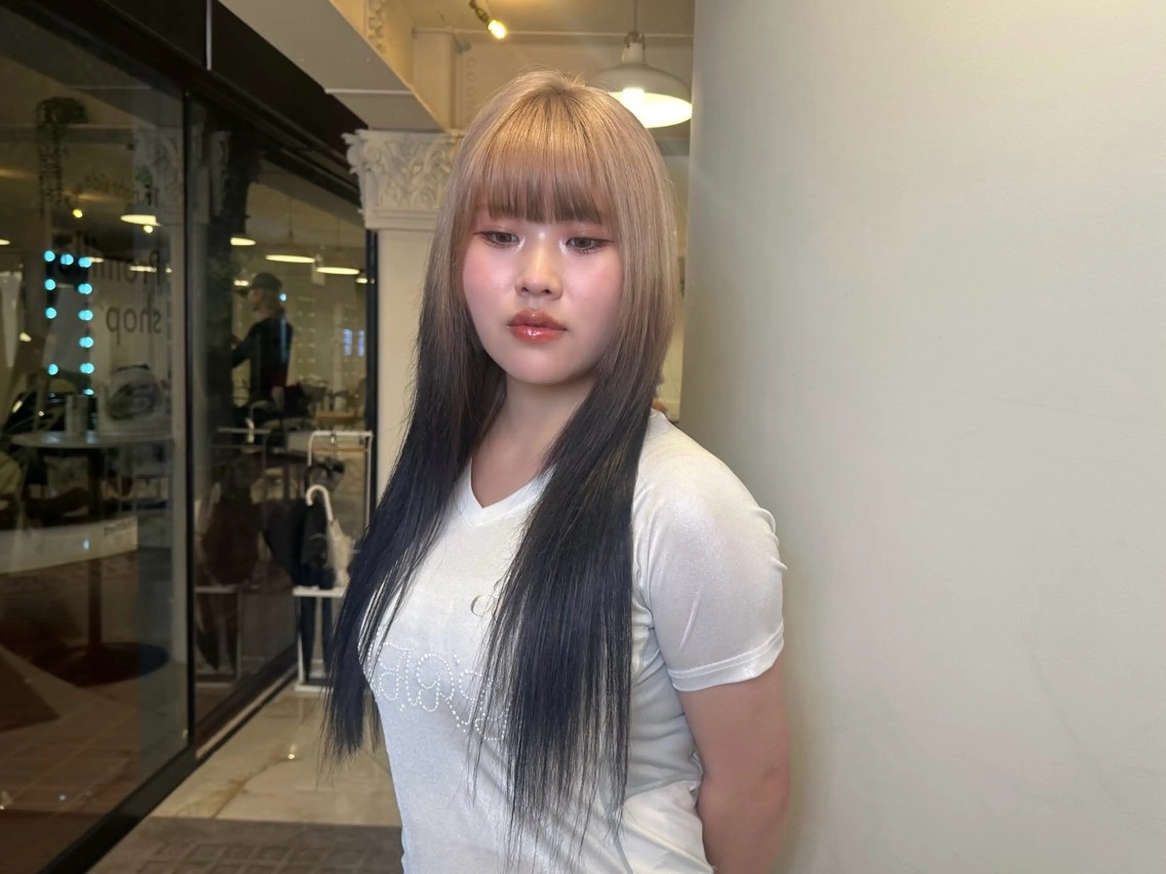 カラー RiA/髪質改善/ レイヤーカットのヘアスタイル