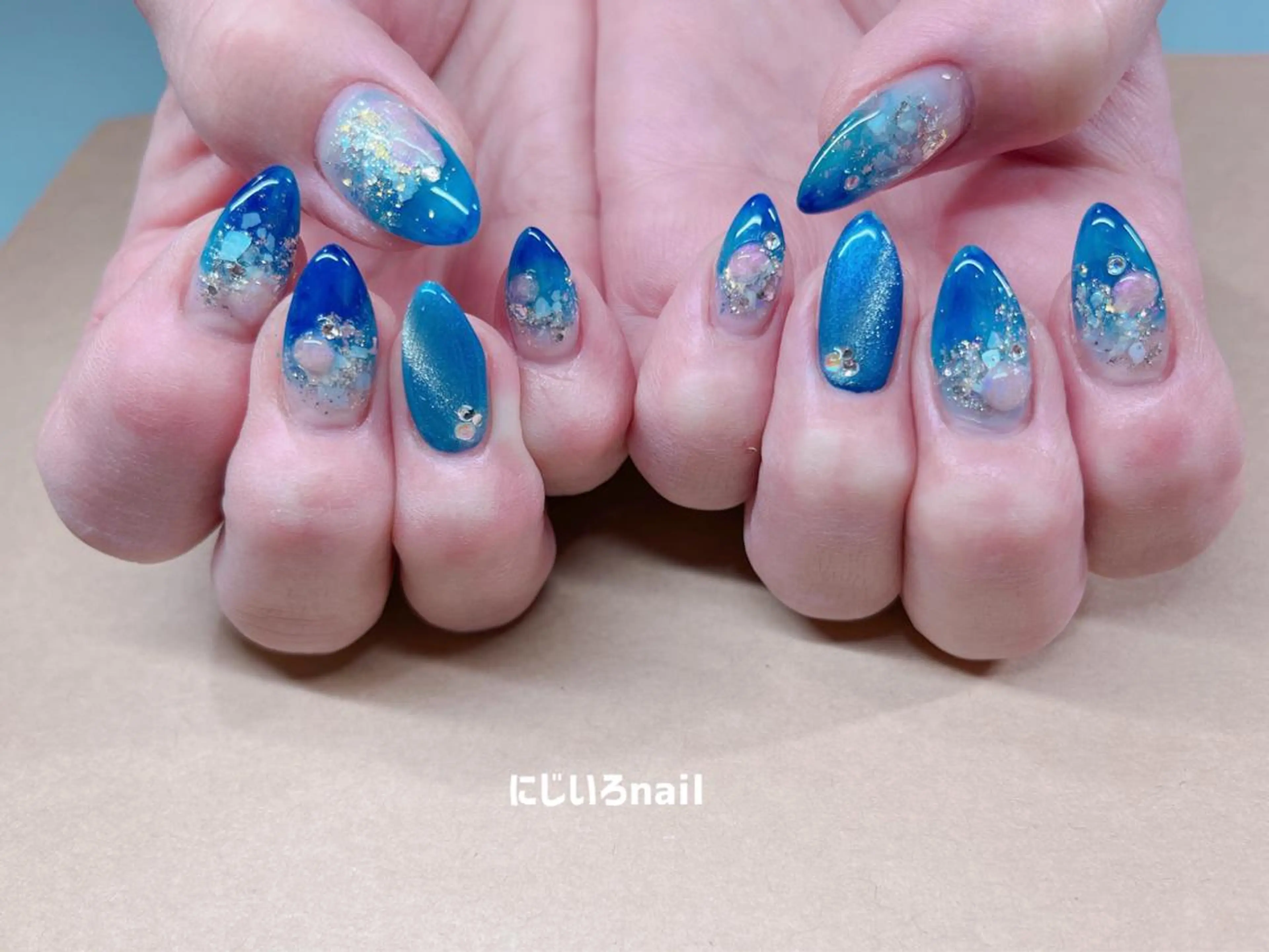 ネイル にじいろ nailのネイルデザイン