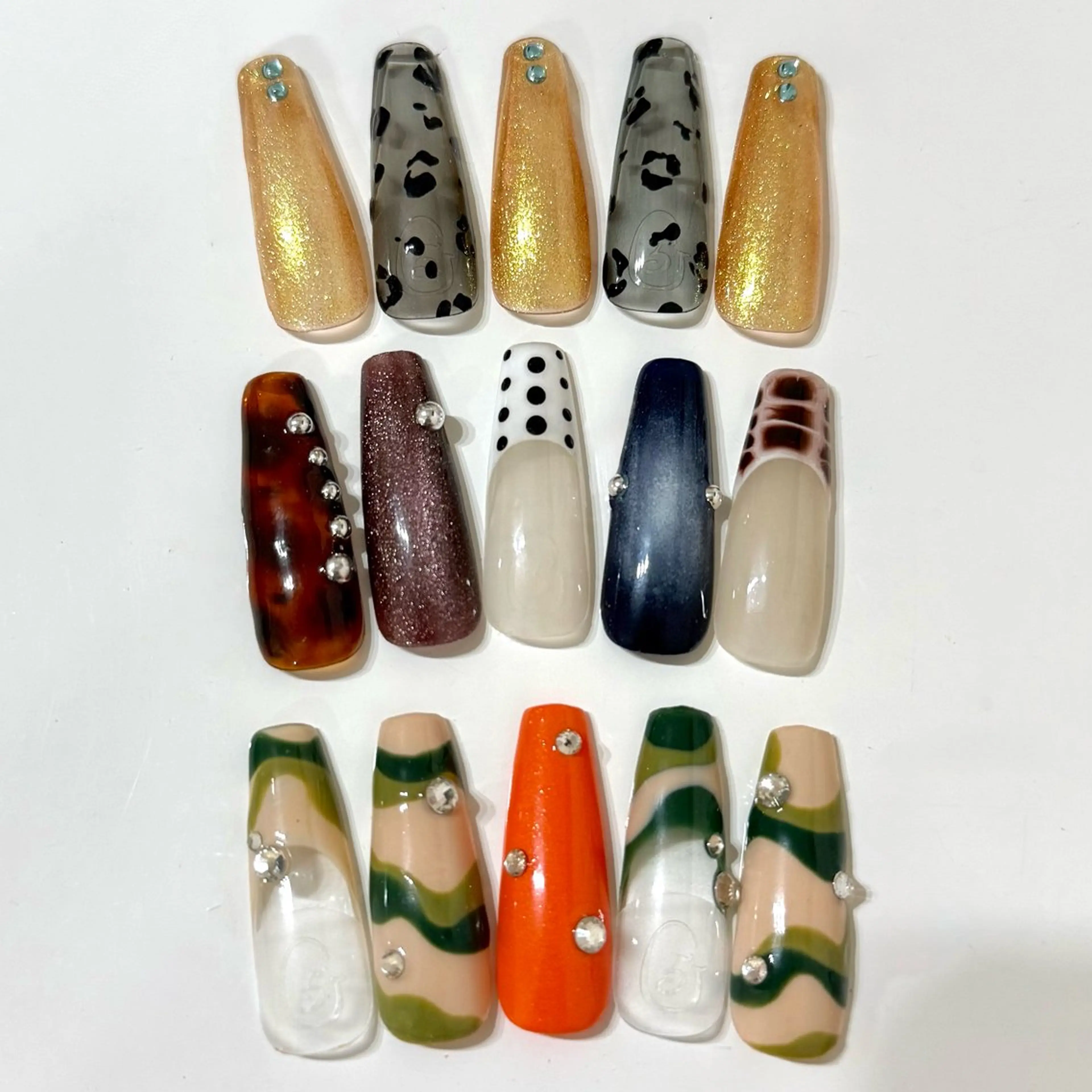 ネイル ハンドネイル AURORA eyelash&nail salon アメ村店所属・🌏AURORA | RiRi🪐のネイルデザイン