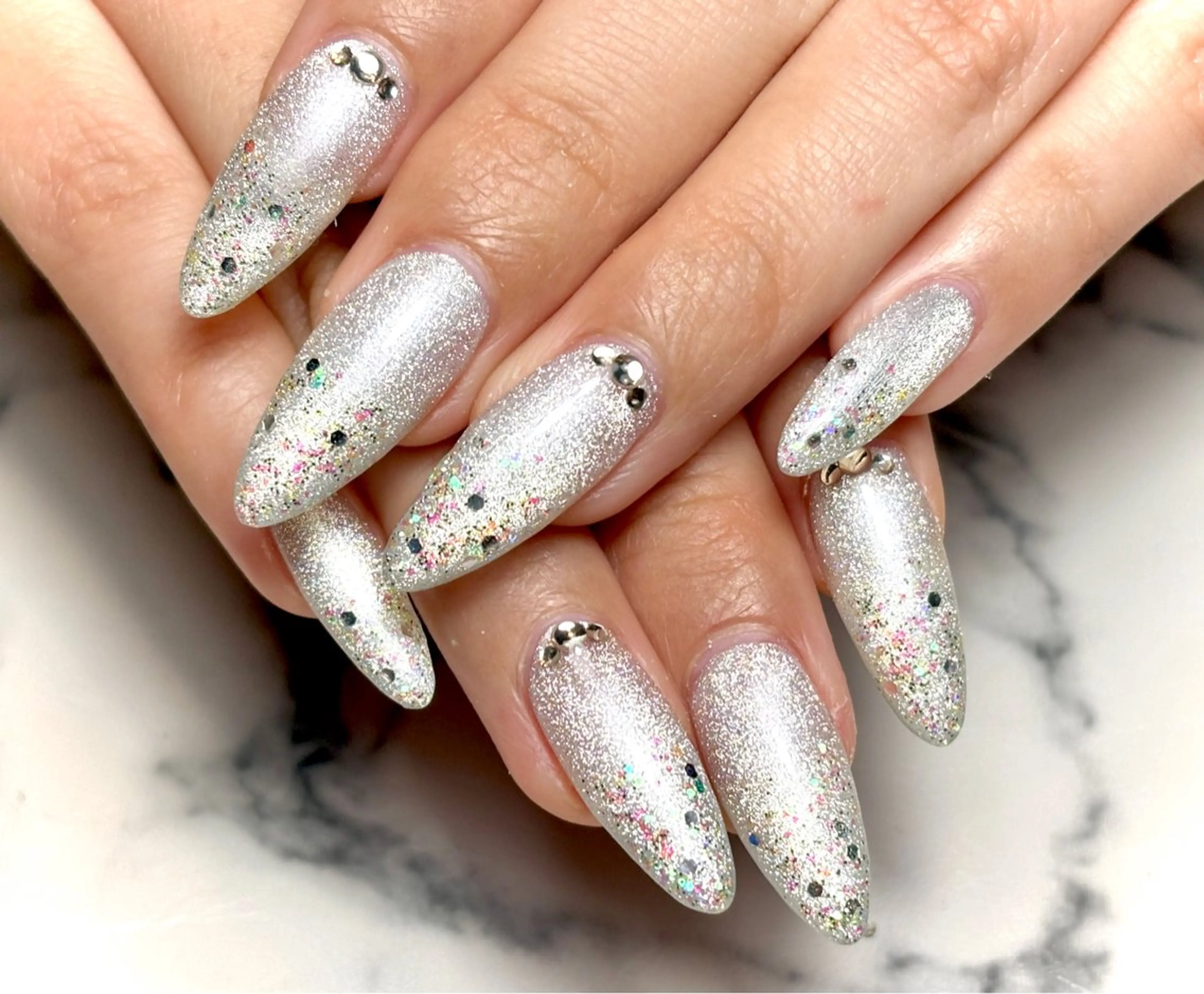 ネイル Sunny Bunnのネイルデザイン