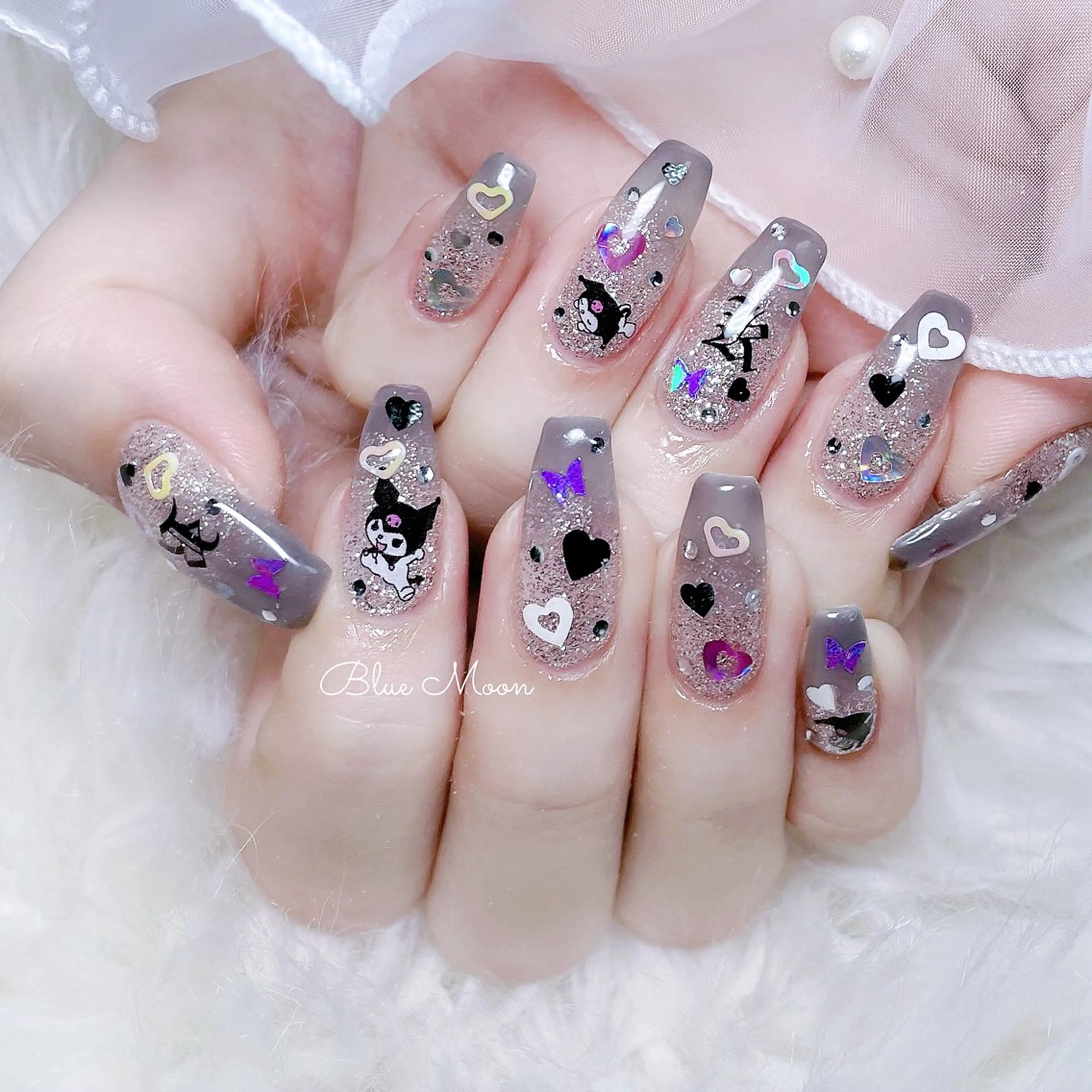ネイル ハンドネイル フットネイル ハンドケア nail salon Blue Moonのネイルデザイン