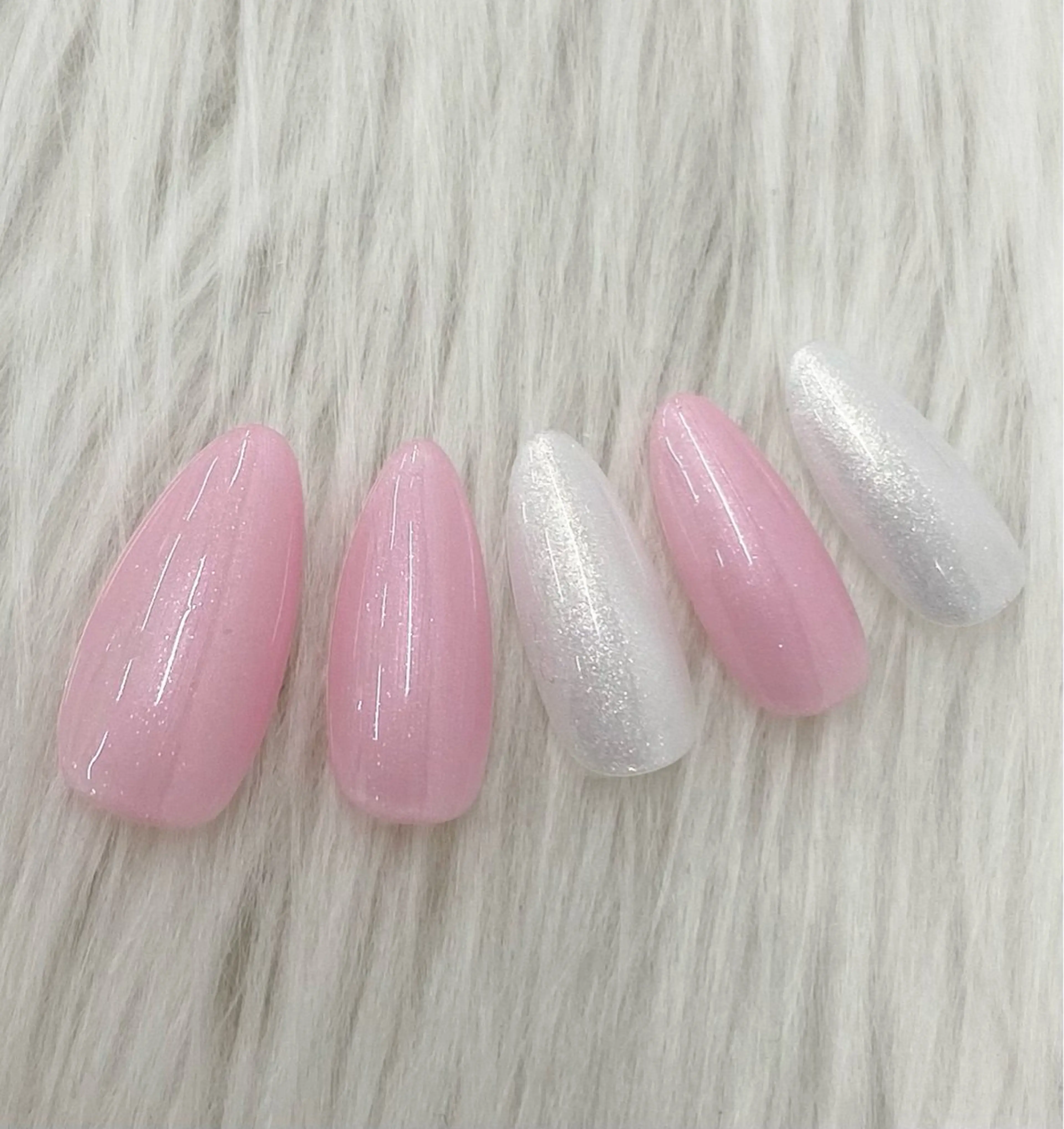 【ずっとオフ無料🎶】2色もOK！ワンカラーの写真