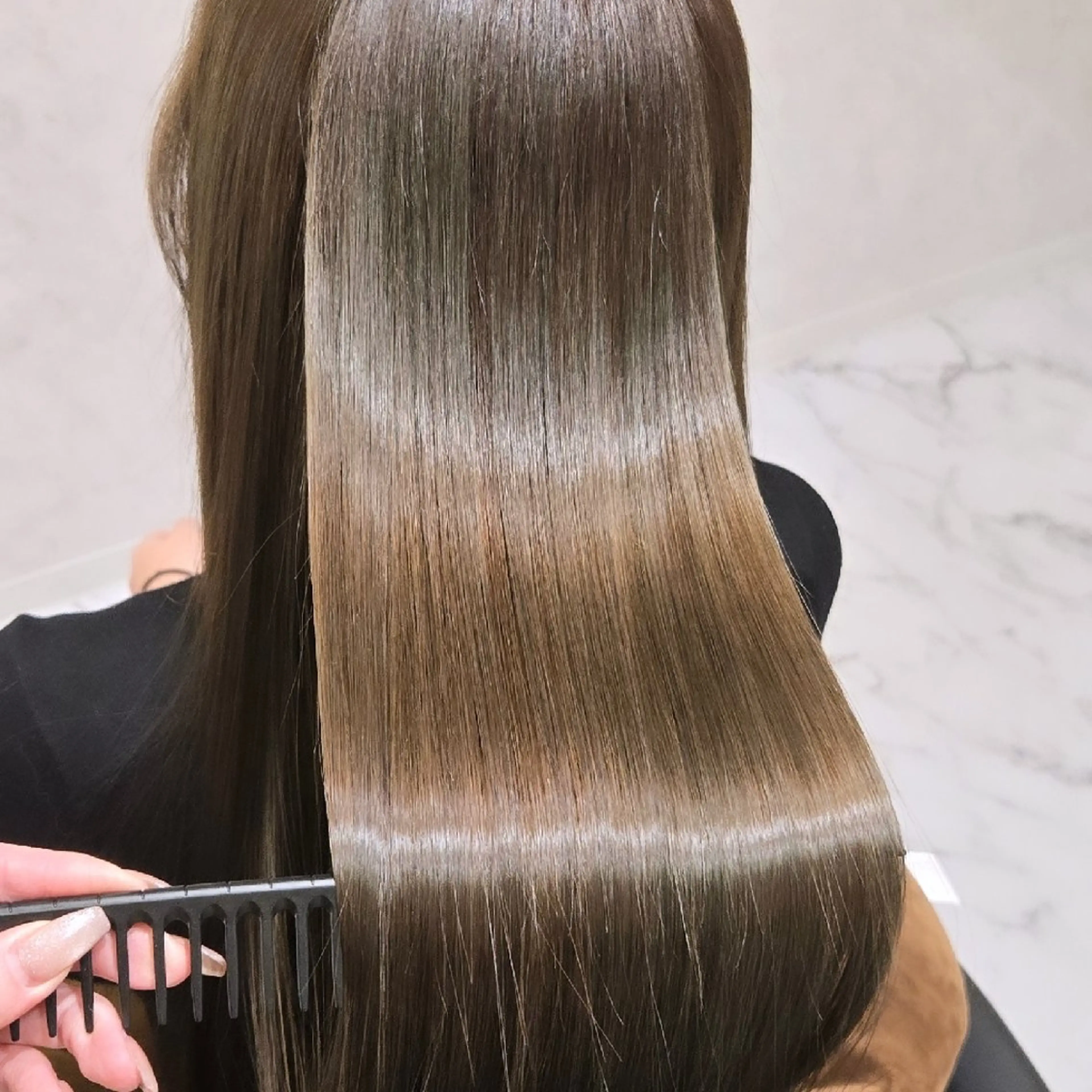 ロング カット ヘアカラー トリートメント &chaLme   心斎橋所属・emi/髪質改善/ 韓国風/艶カラーのヘアスタイル