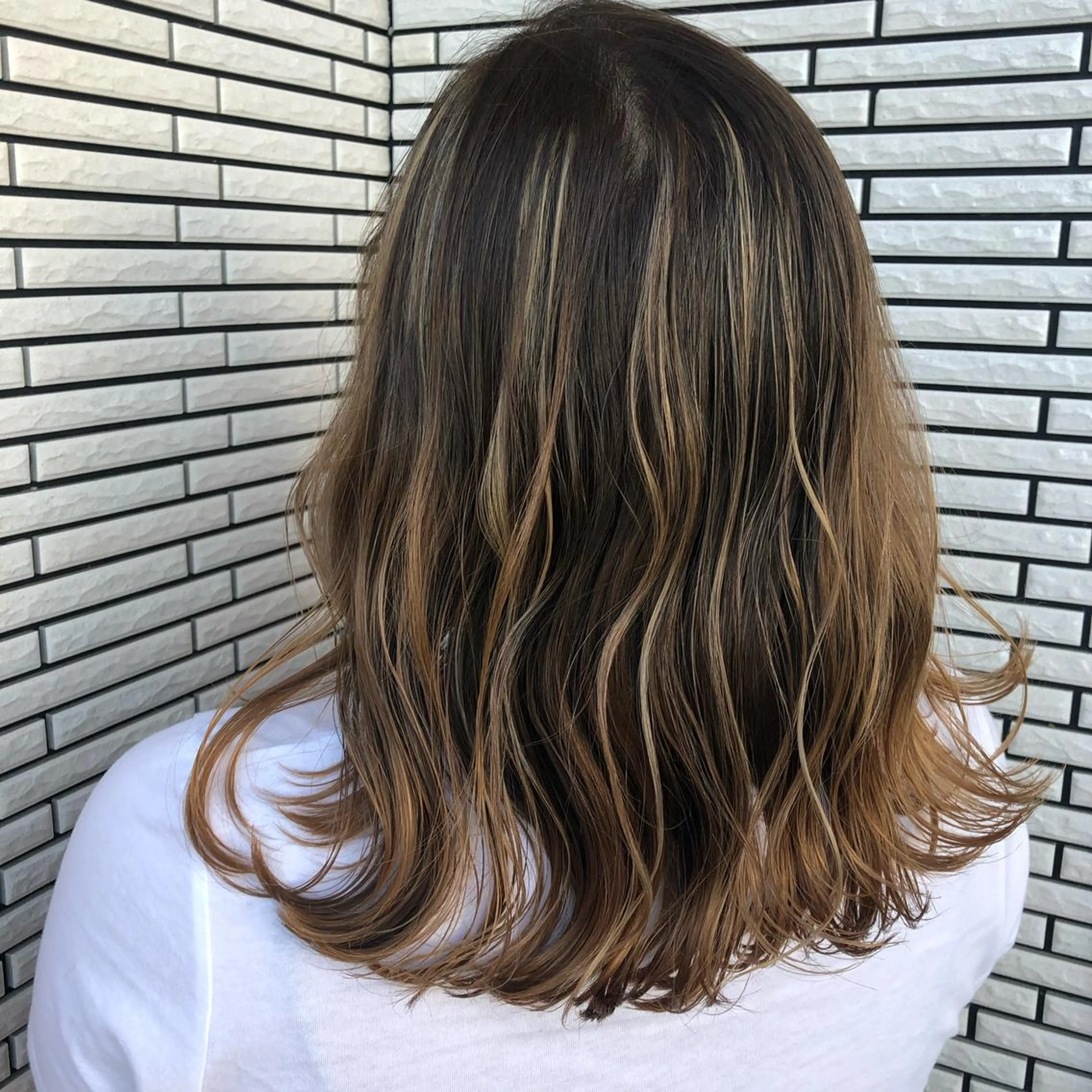 ミディアム カラー toki所属・山城 直美の眉毛・アイブロウイメージ