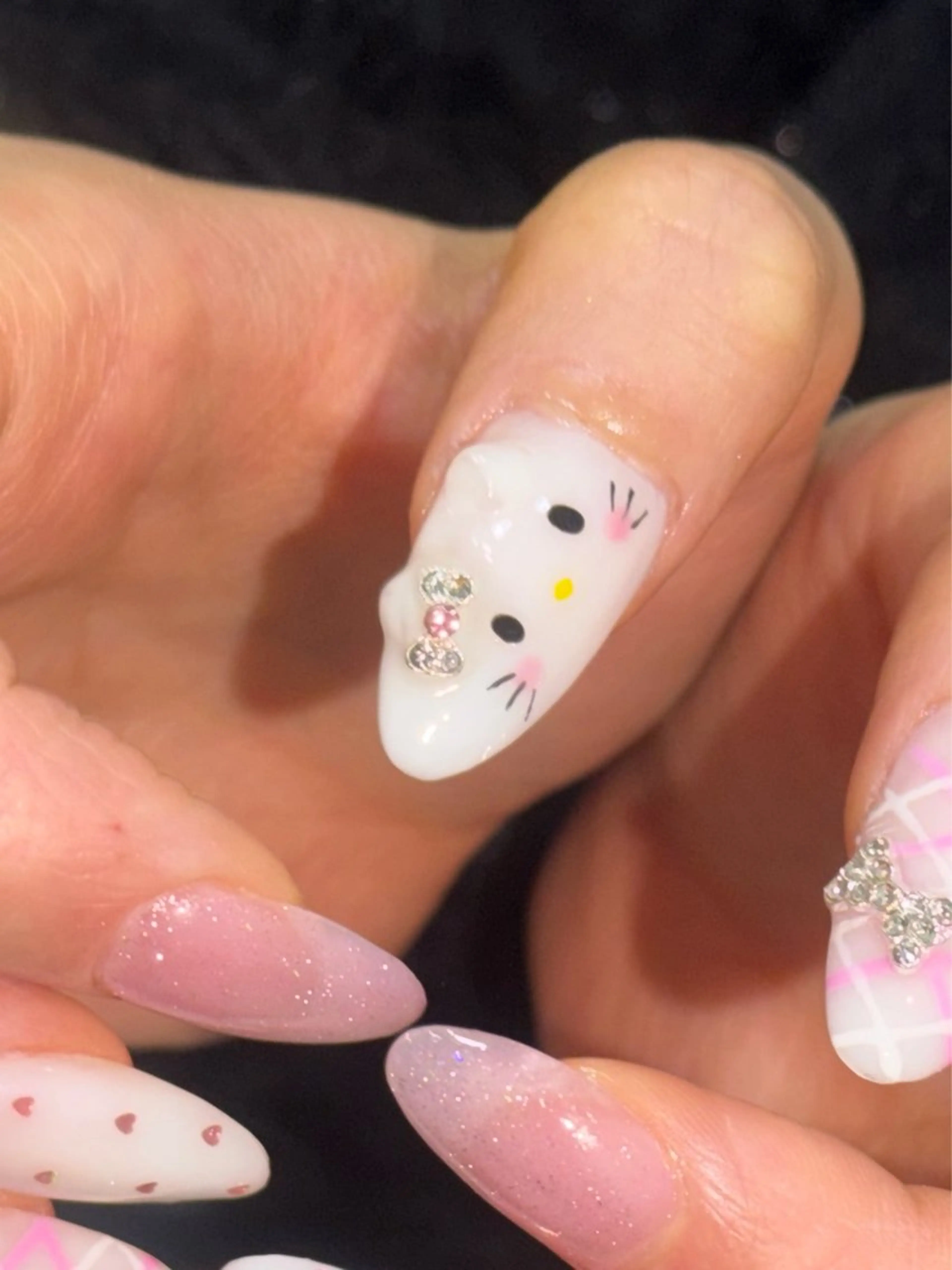 ネイル elfia nailstudio所属・tamaki araiのネイルデザイン