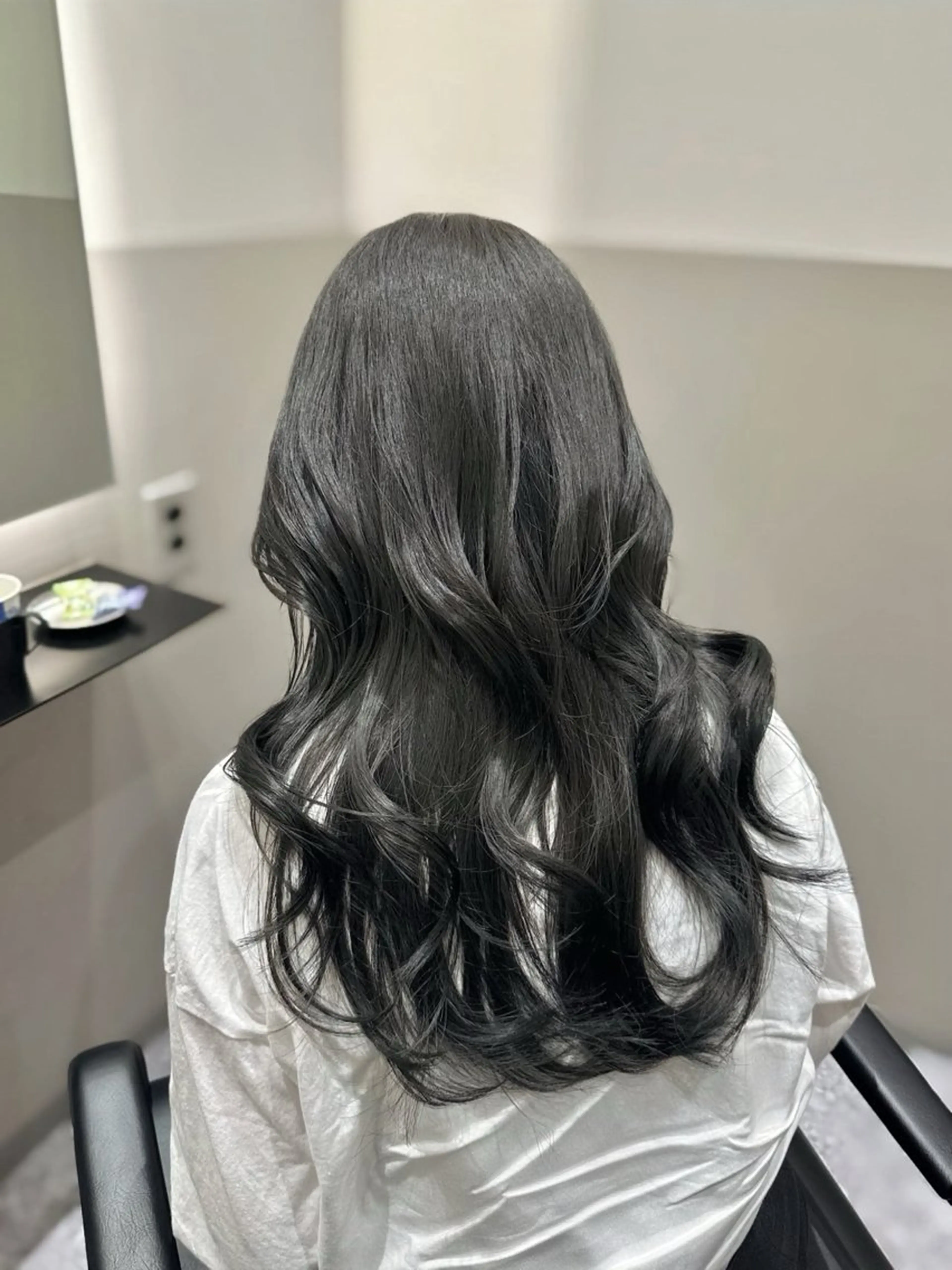 ミディアム カラー 韓国レイヤー透明感 カラーヨウスケのヘアスタイル