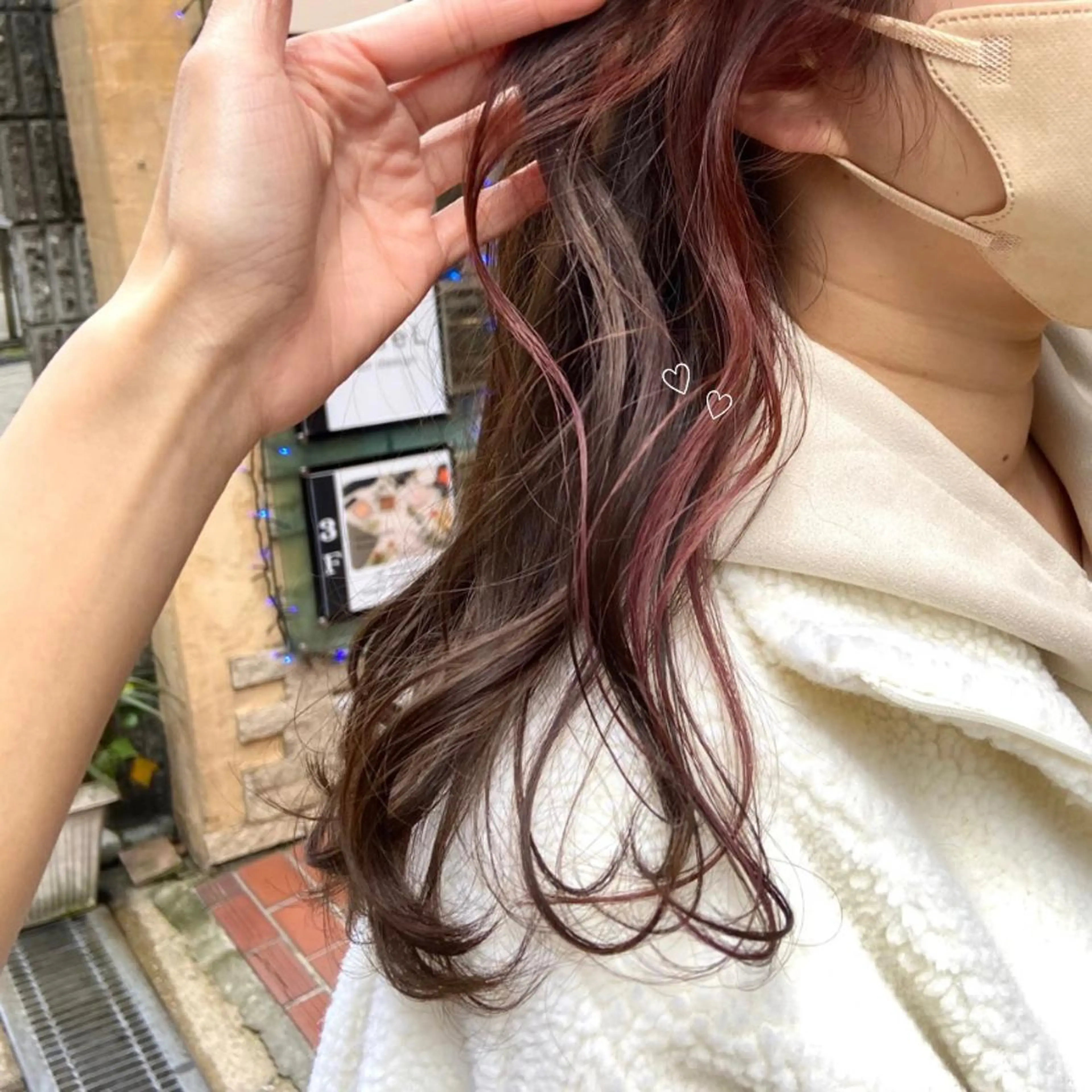 ロング カラー ベージュカラー ブリーチ ケアブリーチ 透明感カラー ダブルカラー mai 🎀 / 梅田美容室のヘアスタイル