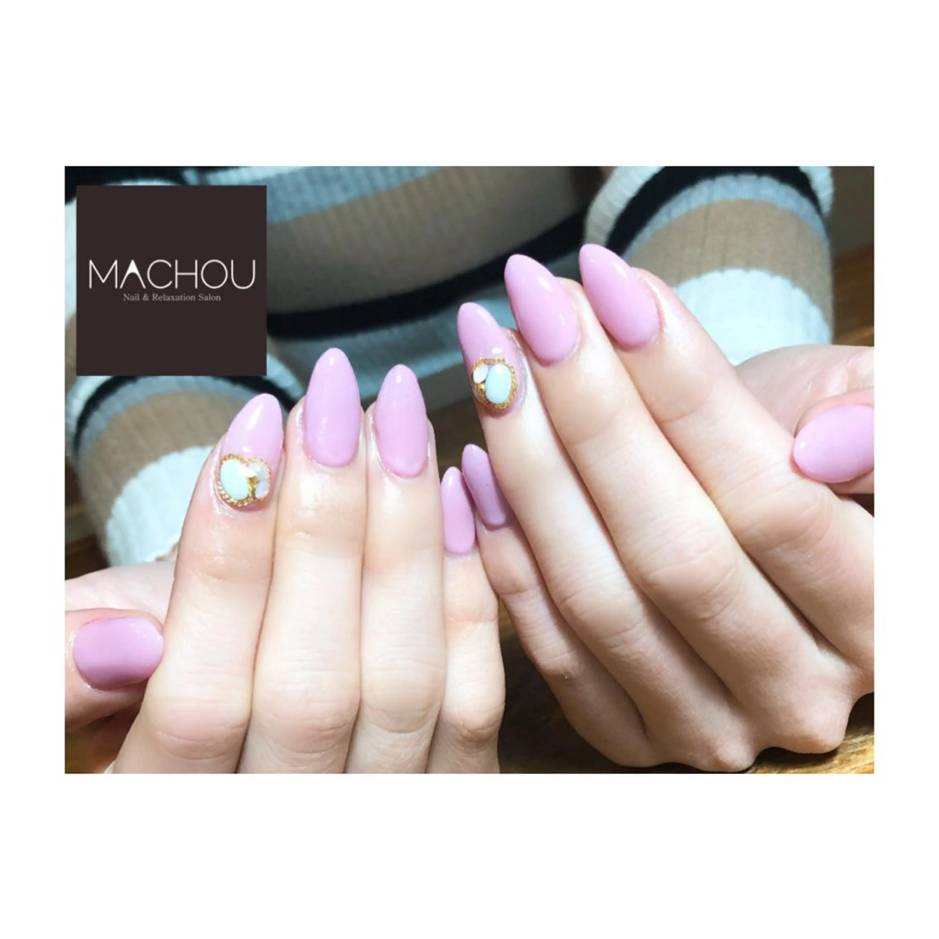 ネイル MACHOU所属・tomomi MACHOUのネイルデザイン