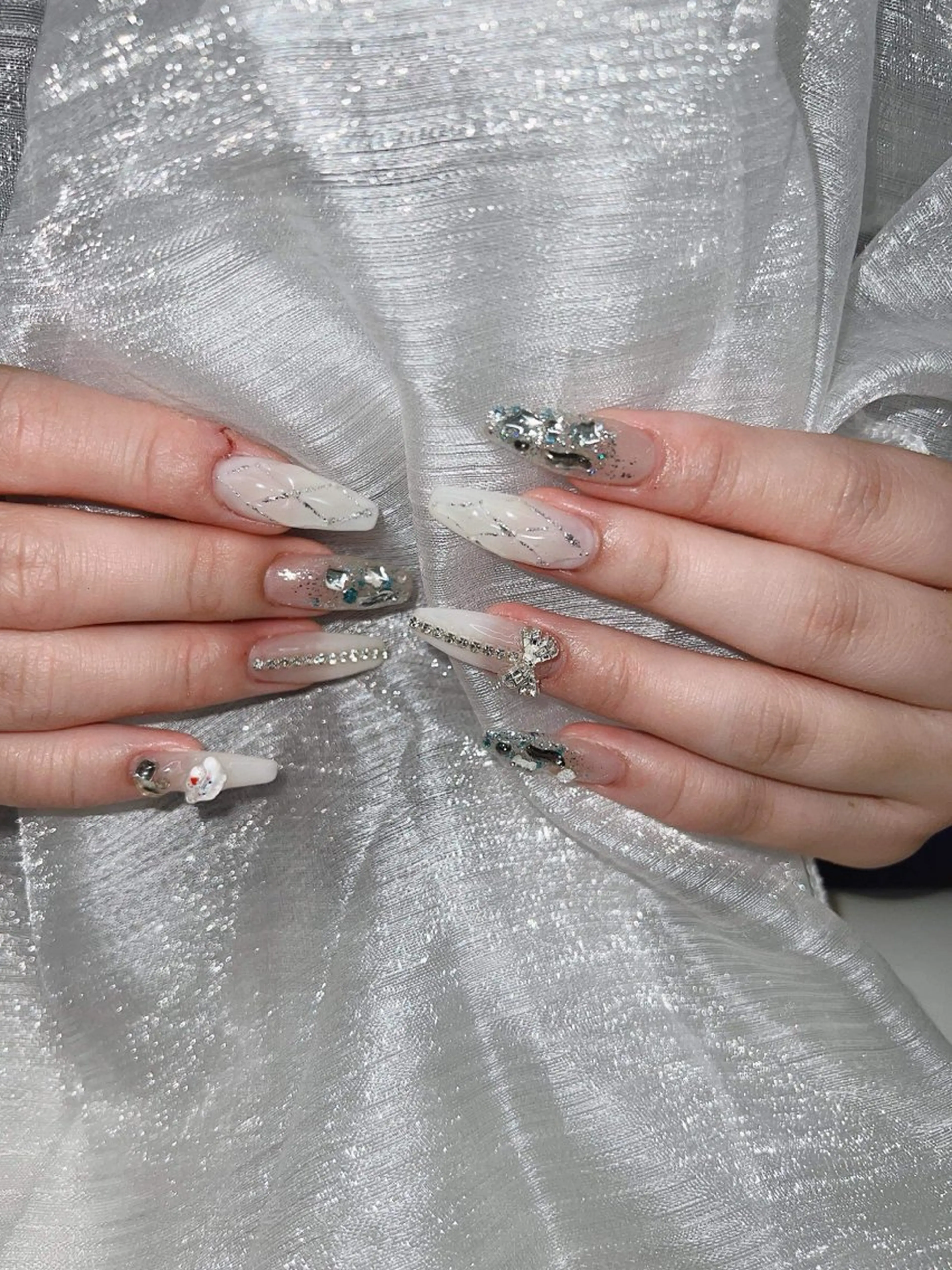 ネイル 長さ出し マグネットネイル ミラーネイル ネイルチップ 冬ネイル Lee Nails チップ長さだし専門店のネイルデザイン