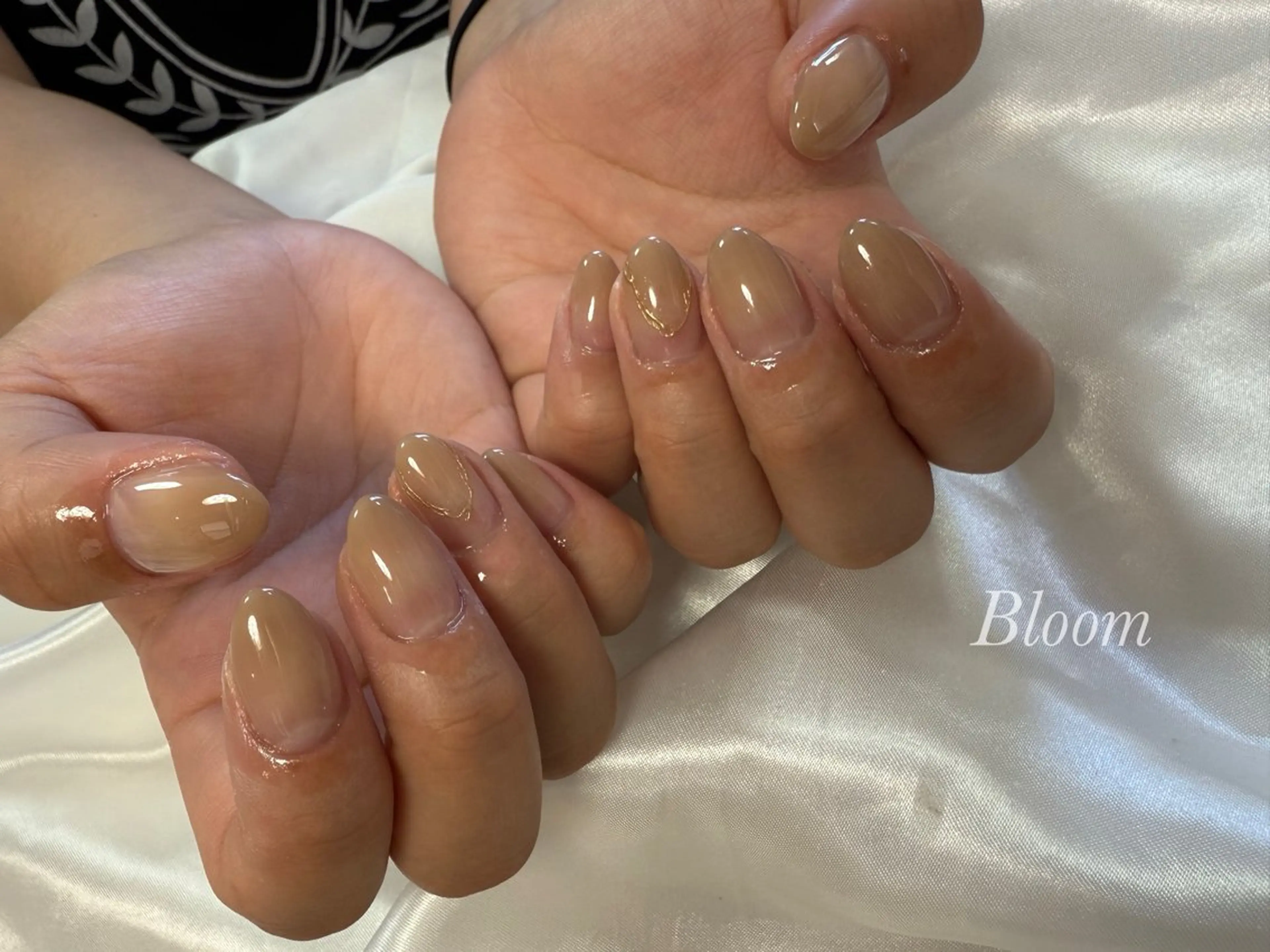 ネイル アートネイル ミラーネイル Bloom a nail studio所属・松下 未来のネイルデザイン