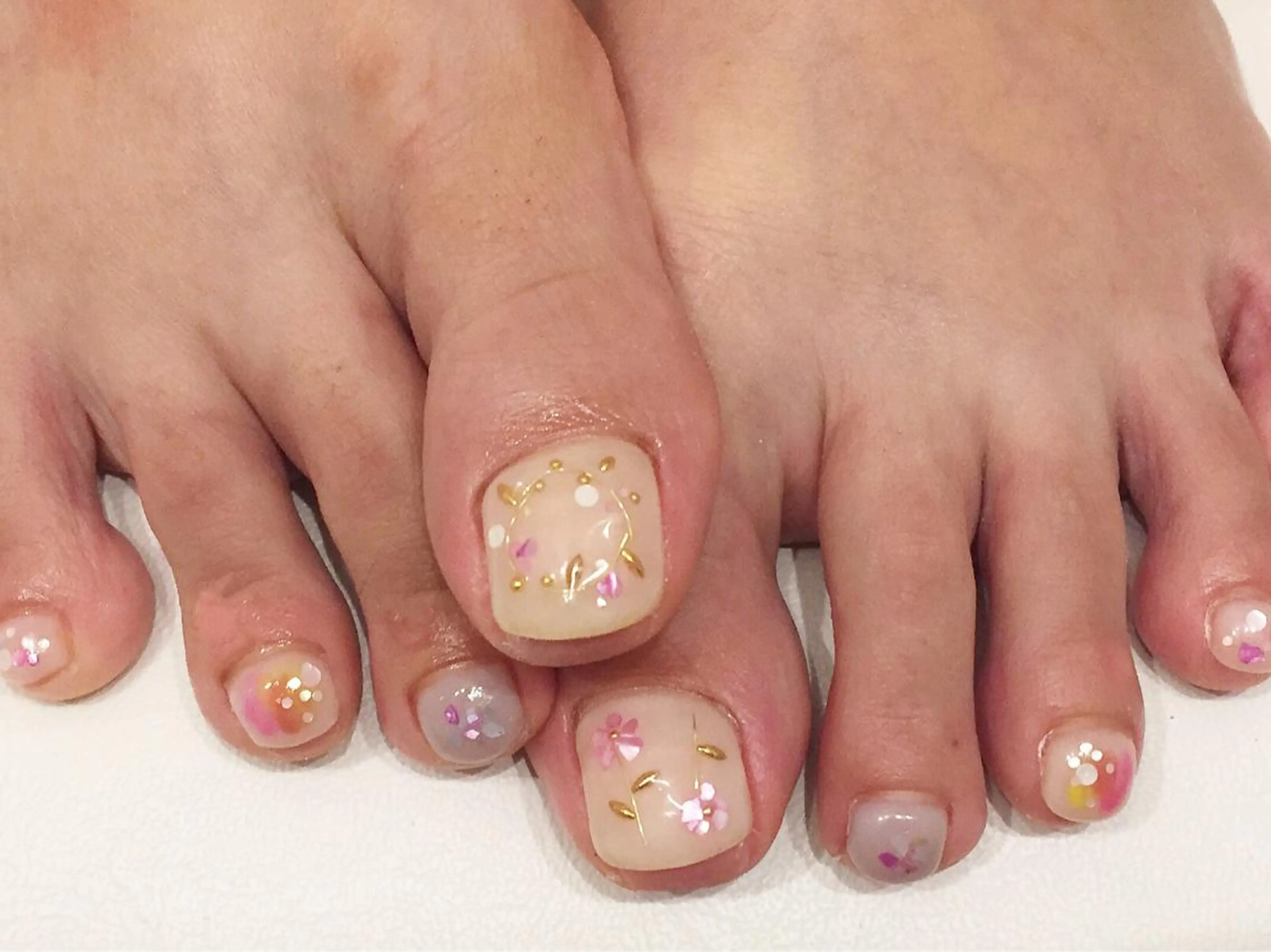 ネイル フットネイル ジェルネイル 東 千夏のネイルデザイン