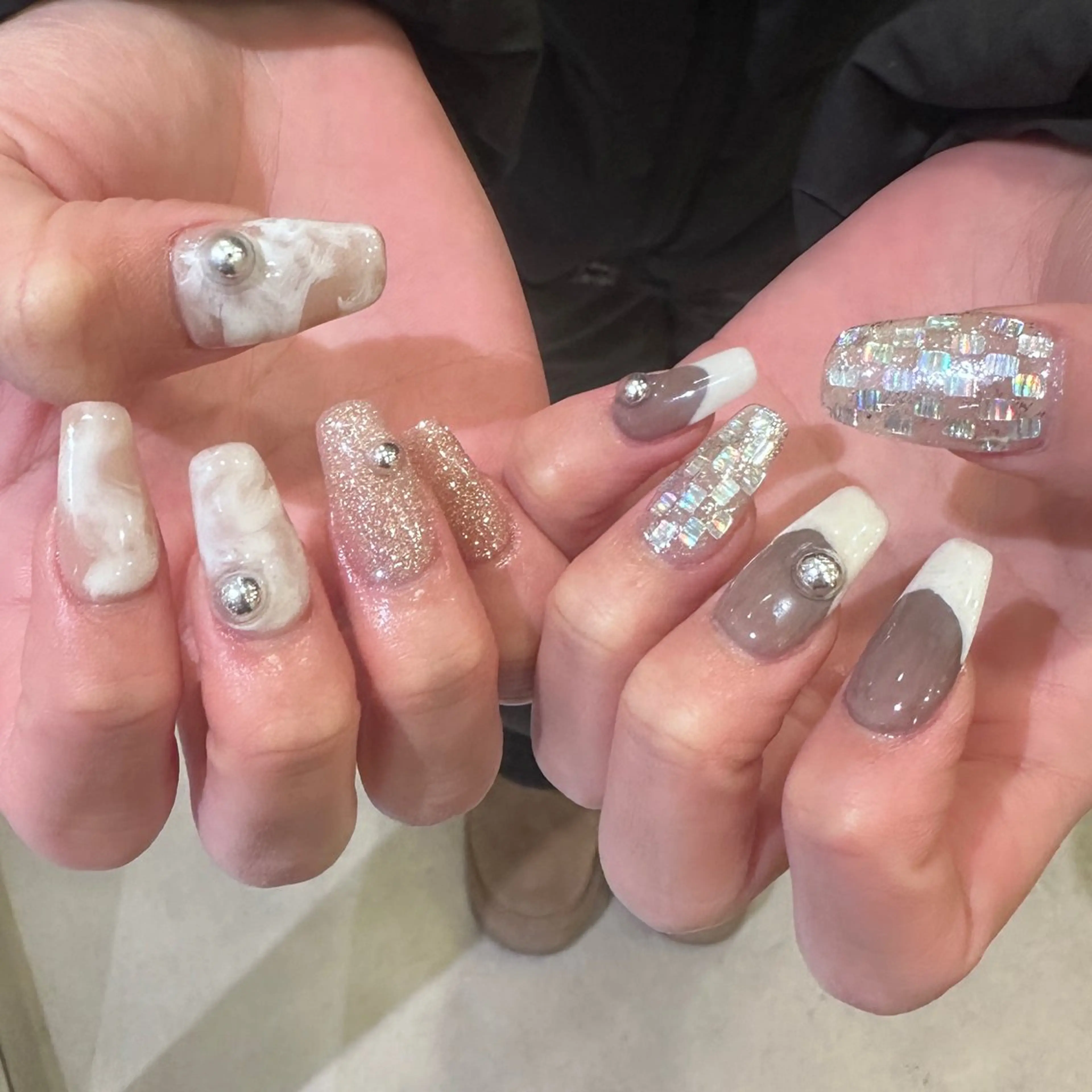 ネイル ハンドネイル 👽個性派ネイル🎀 komachiのヘアスタイル