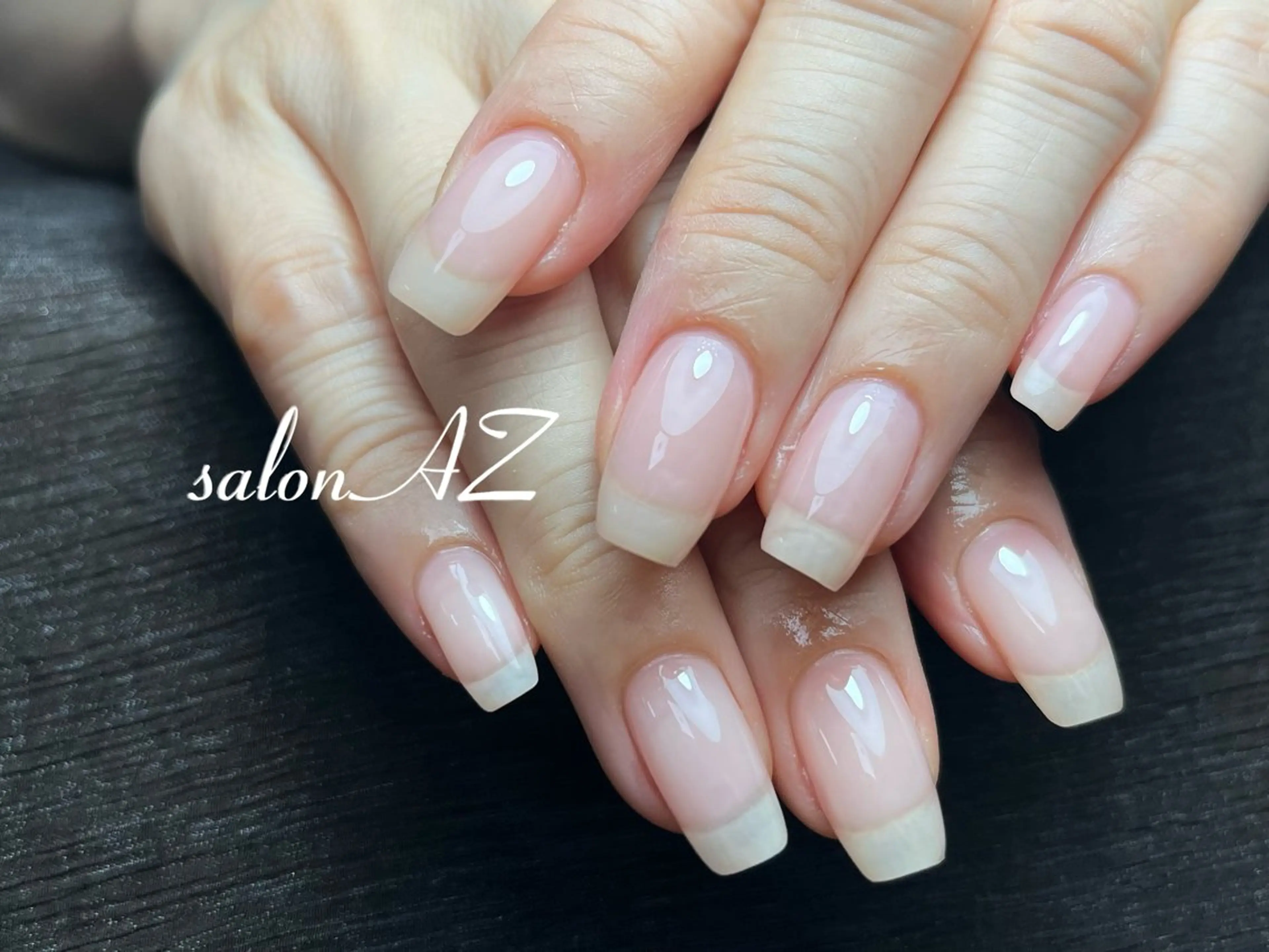 ネイル アートネイル 長さ出し フットネイル フレンチネイル ジェルネイル salon AZのネイルデザイン