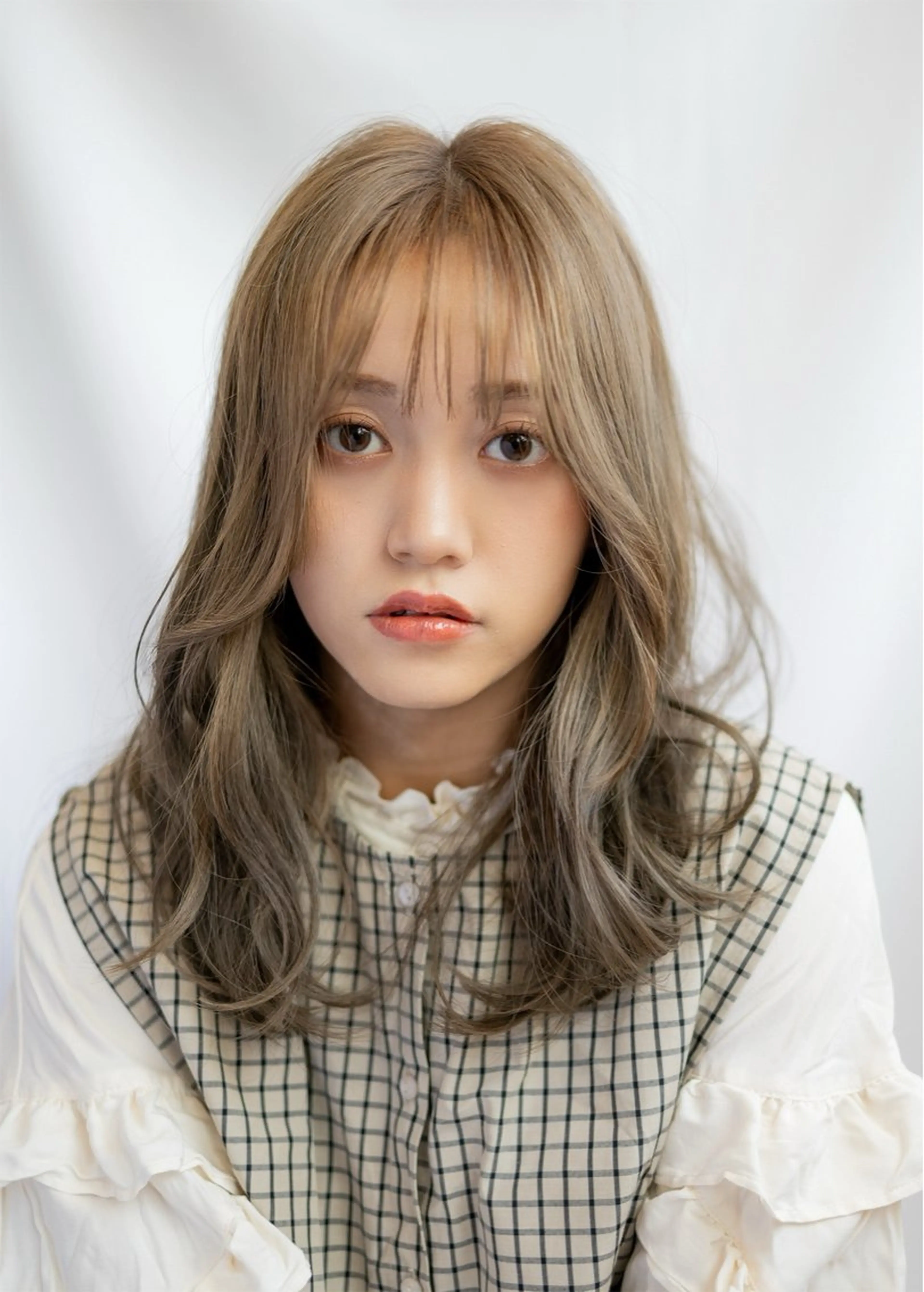 ミディアム 顔まわりレイヤー レイヤーカット カット shampoo hair salon所属・🫧レイヤー/透明感 カラー/Ryukaのヘアスタイル